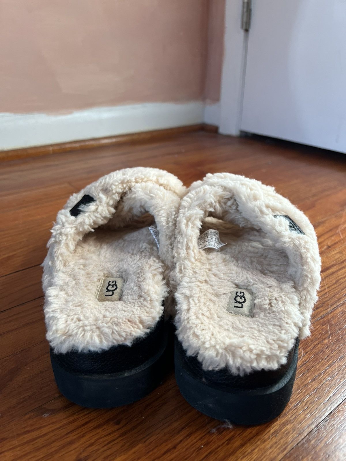 Ugg Ugh fleece lined platform slides Size US 10 / IT 40 - 5 Thumbnail
