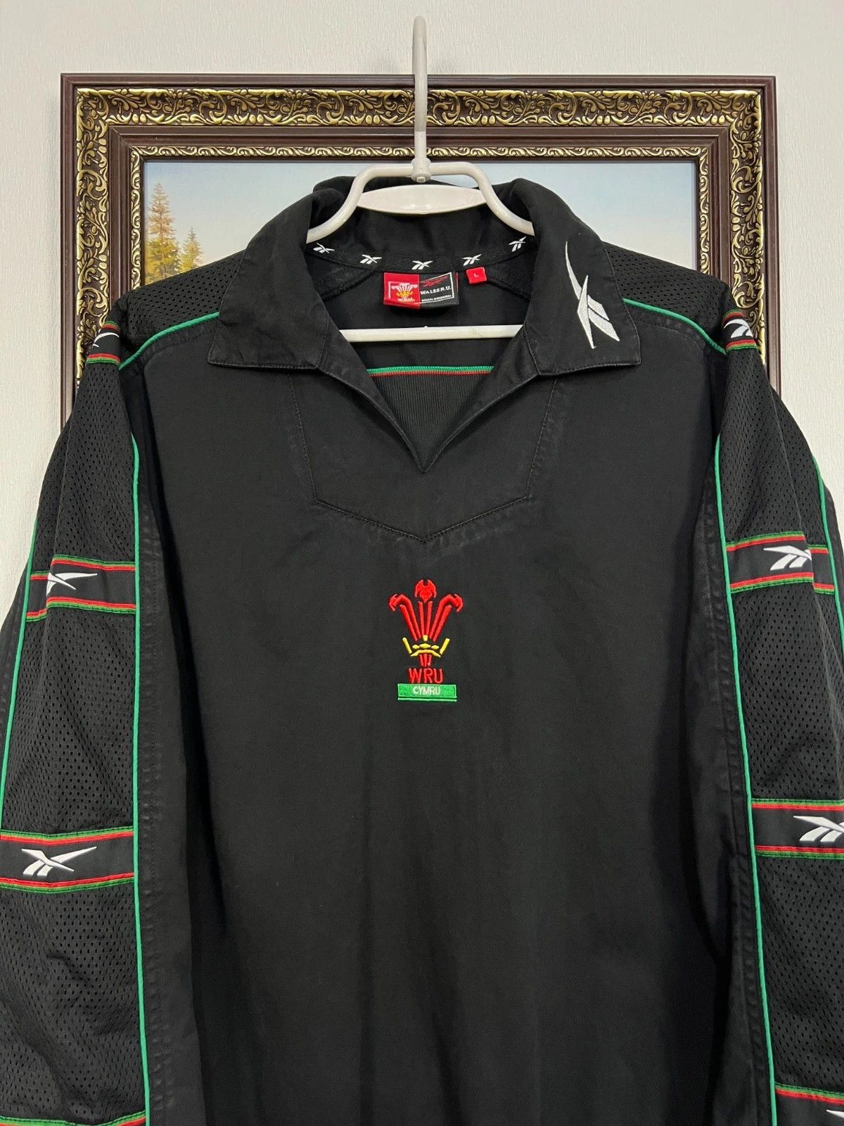 Reebok Vintage Reebok Wales Rugby Sweatshirt Mens Jacket Track Top Size US L / EU 52-54 / 3 - 2 Thumbnail