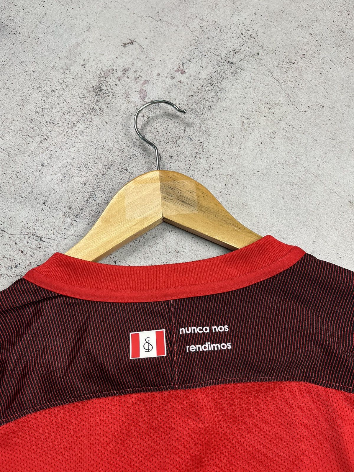 Nike Nike Fc Sevilla Spain Away 2018/2019 Soccer Jersey Football Size US L / EU 52-54 / 3 - 7 Thumbnail