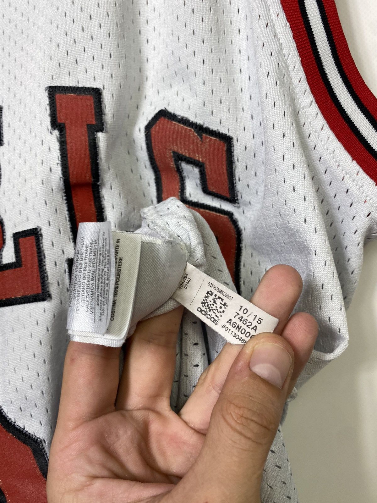 Adidas × NBA × Vintage Vintage Harwood Classics x Adidas Chicago Bulls Rodman Jerse Size US M / EU 48-50 / 2 - 14 Thumbnail