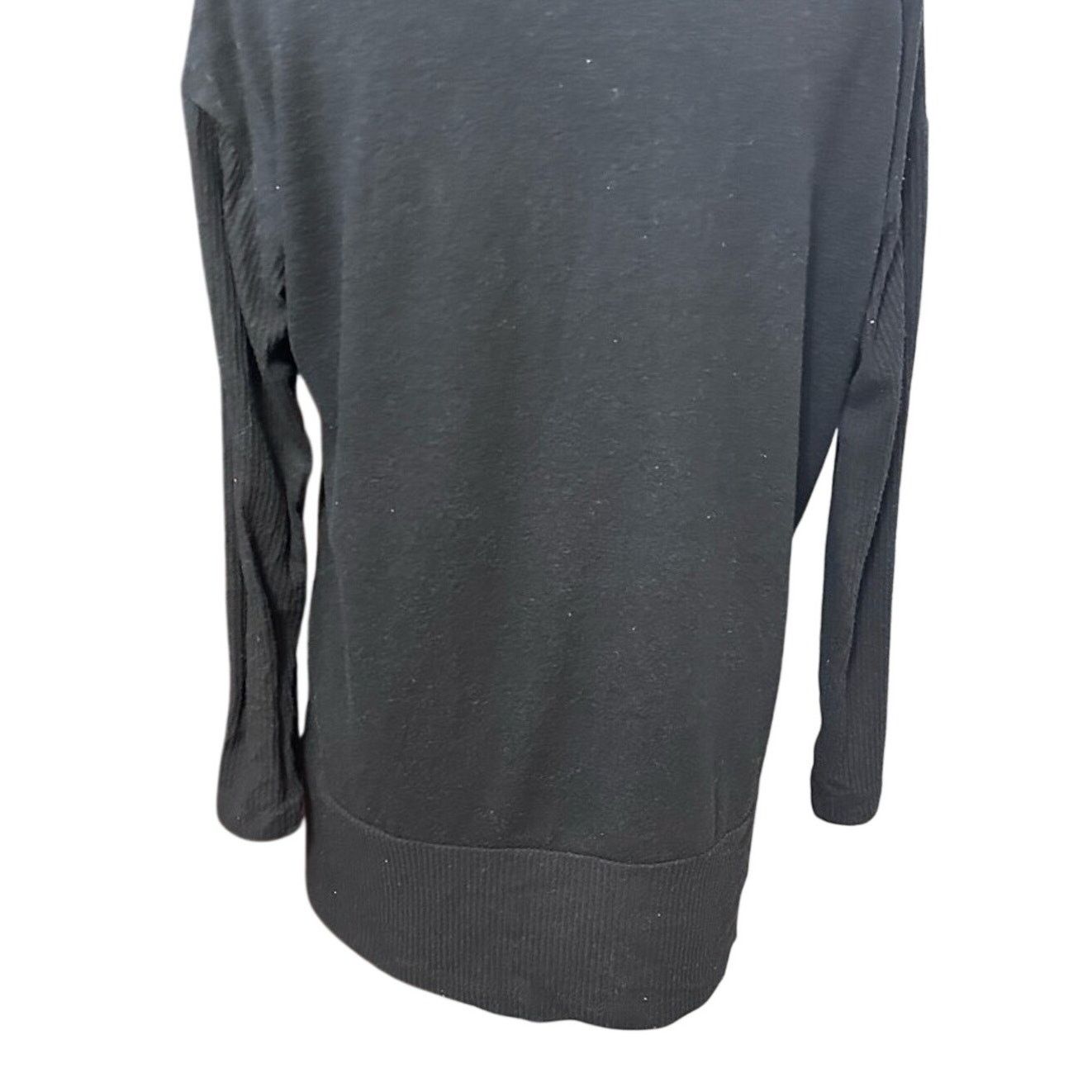 Vince Camuto Vince Camuto Casual Top Black Long Sleeve V Neck Knit M New Size M / US 6-8 / IT 42-44 - 6 Thumbnail