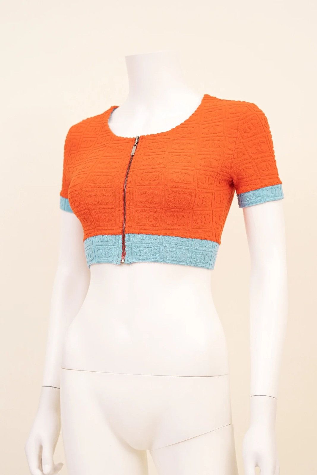 Chanel Chanel Red Terry Cloth Crop Top Size S / US 4 / IT 40 - 4 Thumbnail