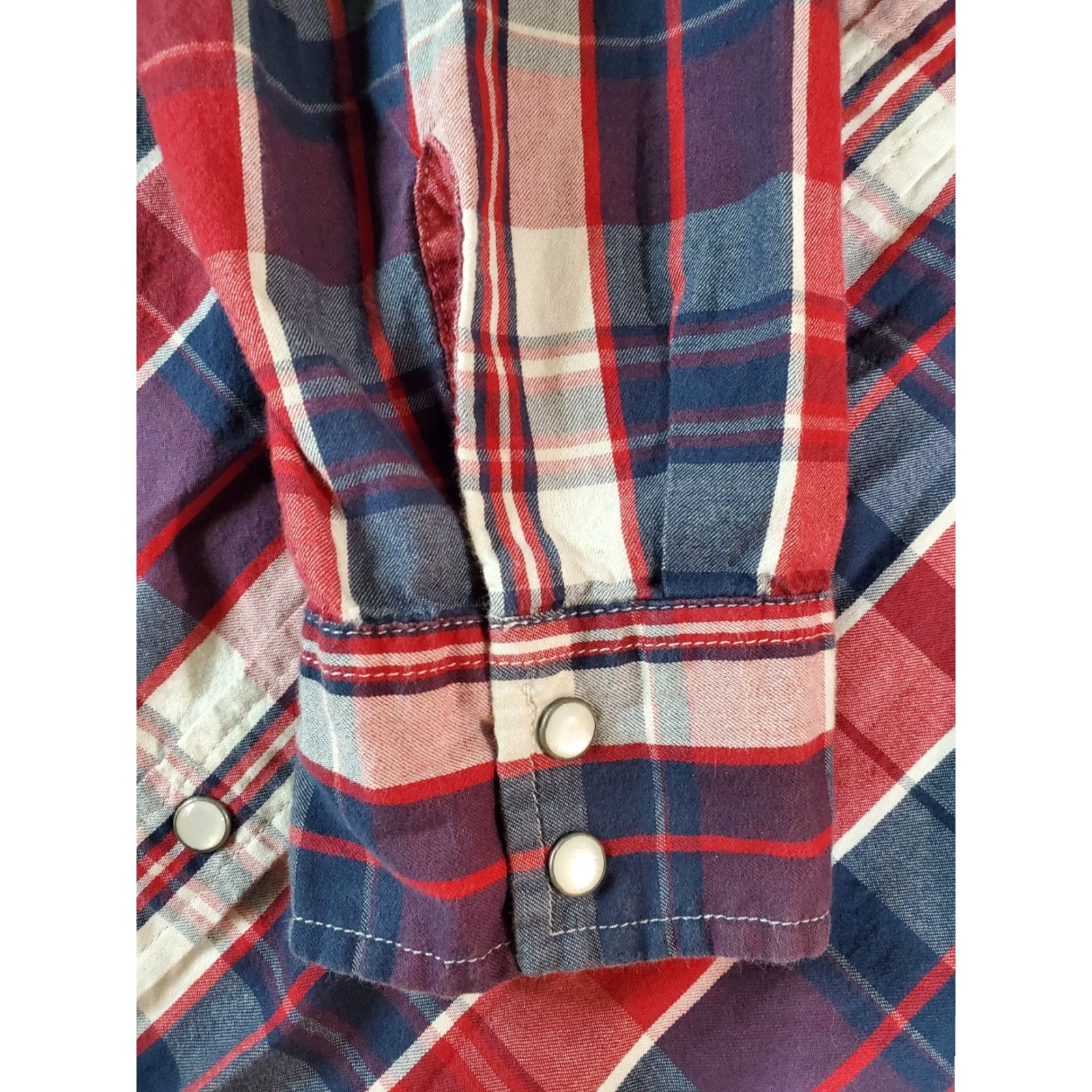 Levi's VINTAGE Levi's Signature Red Plaid Pearl Snap Button-Up Western Shirt Mens XL Size US XL / EU 56 / 4 - 5 Thumbnail