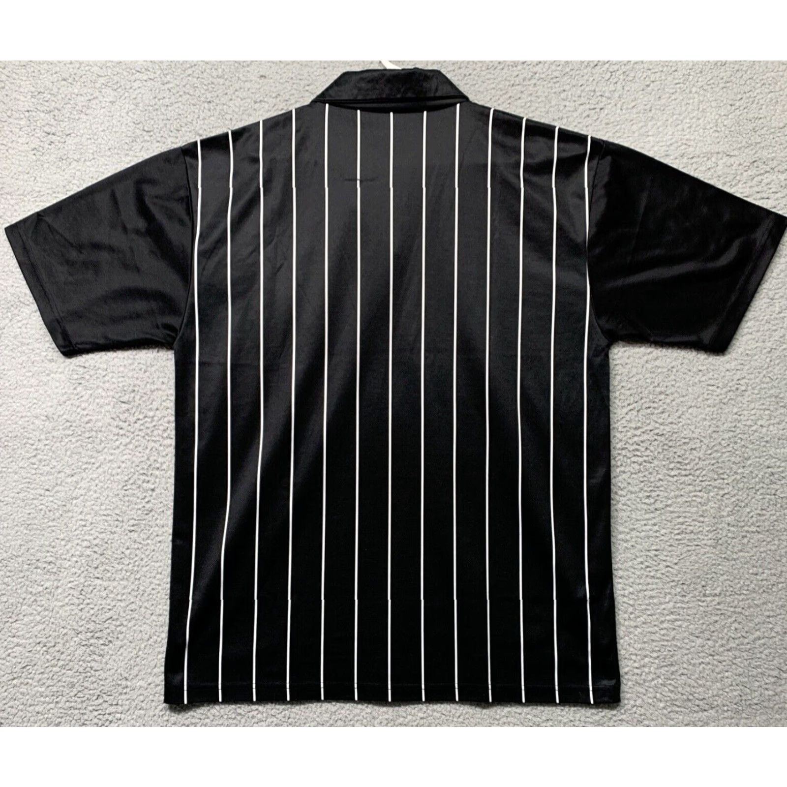 X-LARGE Ref Gear Men’s Uniform Shirt Black White Stripes Size XL 1 Pocket Collared Pullover Short Sleeve Size US XL / EU 56 / 4 - 4 Thumbnail