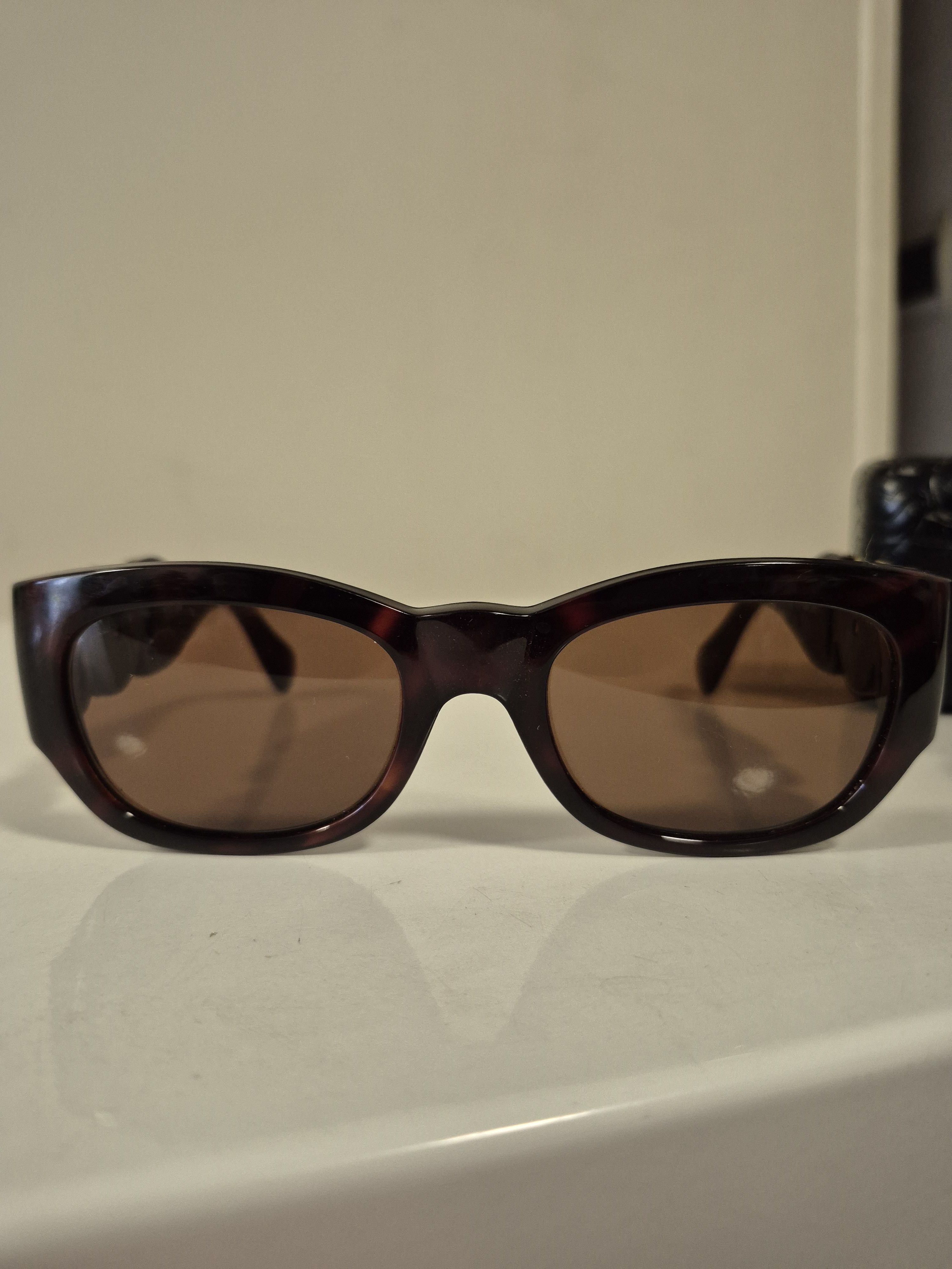 Versace Vintage Gianni Versace Sunglasses big logo medusa Size ONE SIZE - 5 Thumbnail