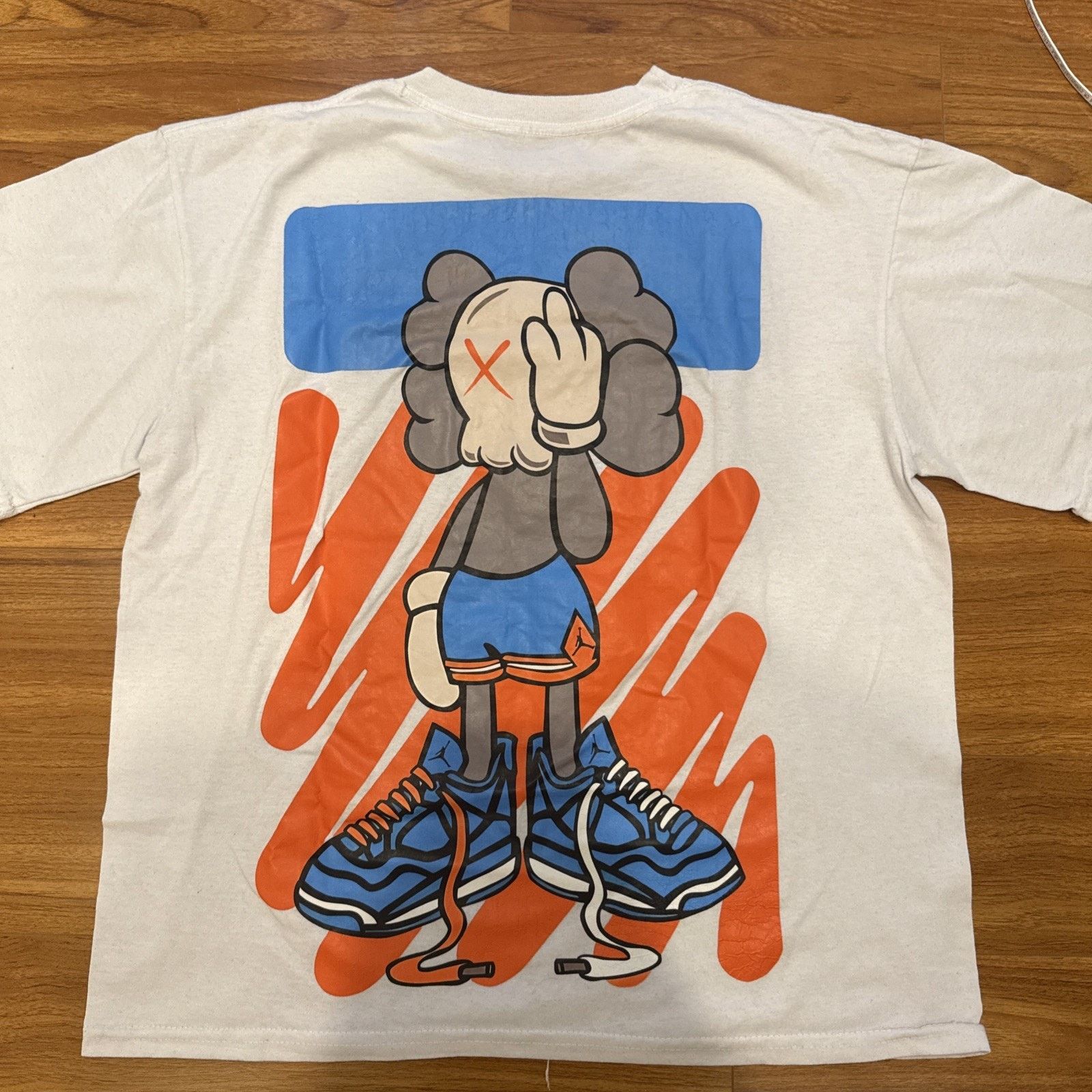 Kaws ￼kaws Mens Graphic T-Shirt, Size Large ￼ Size US L / EU 52-54 / 3 - 5 Thumbnail