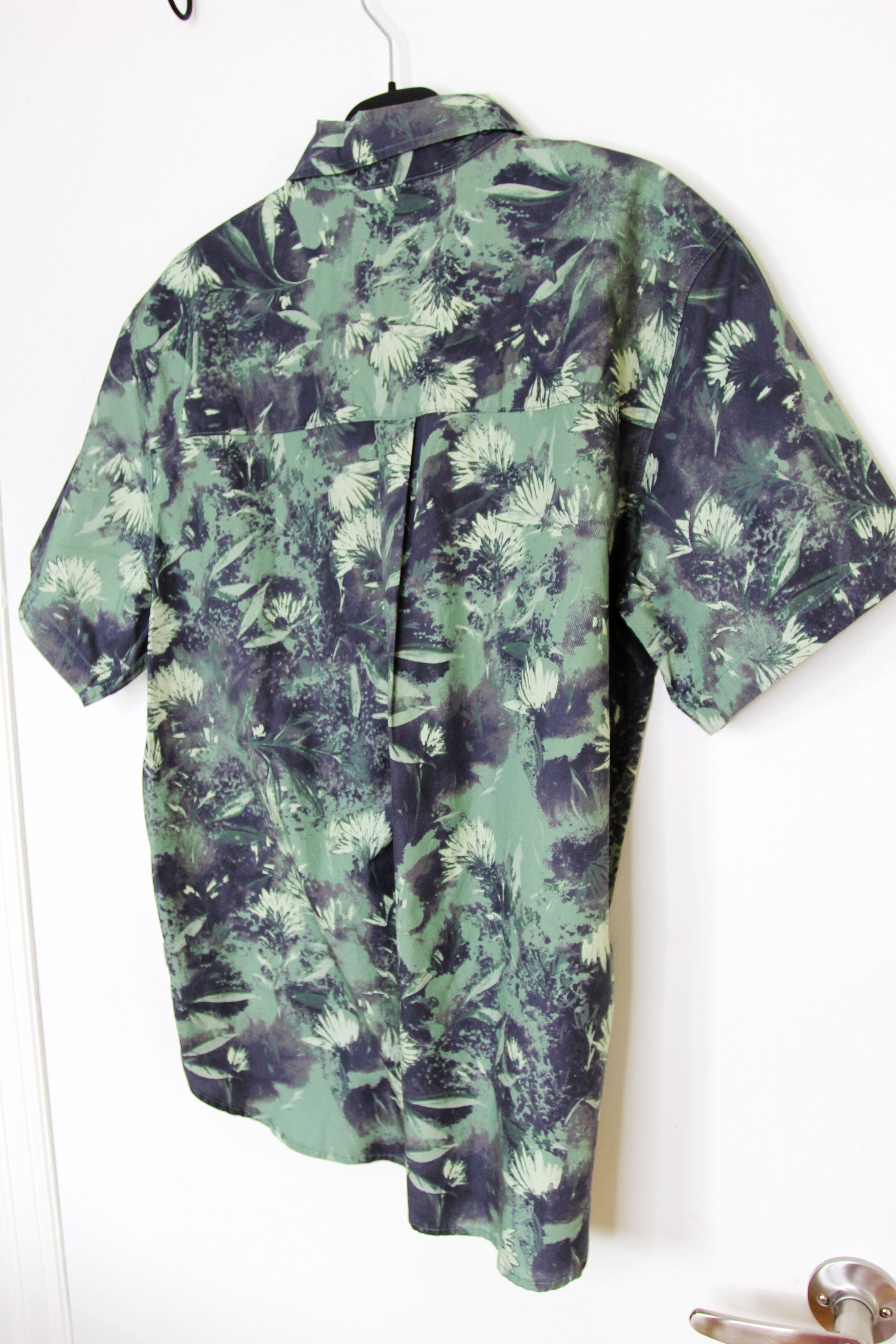The North Face BNWT SS25 THE NORTH FACE BAYTRAIL PATTERN SHIRT L Size US L / EU 52-54 / 3 - 7 Thumbnail
