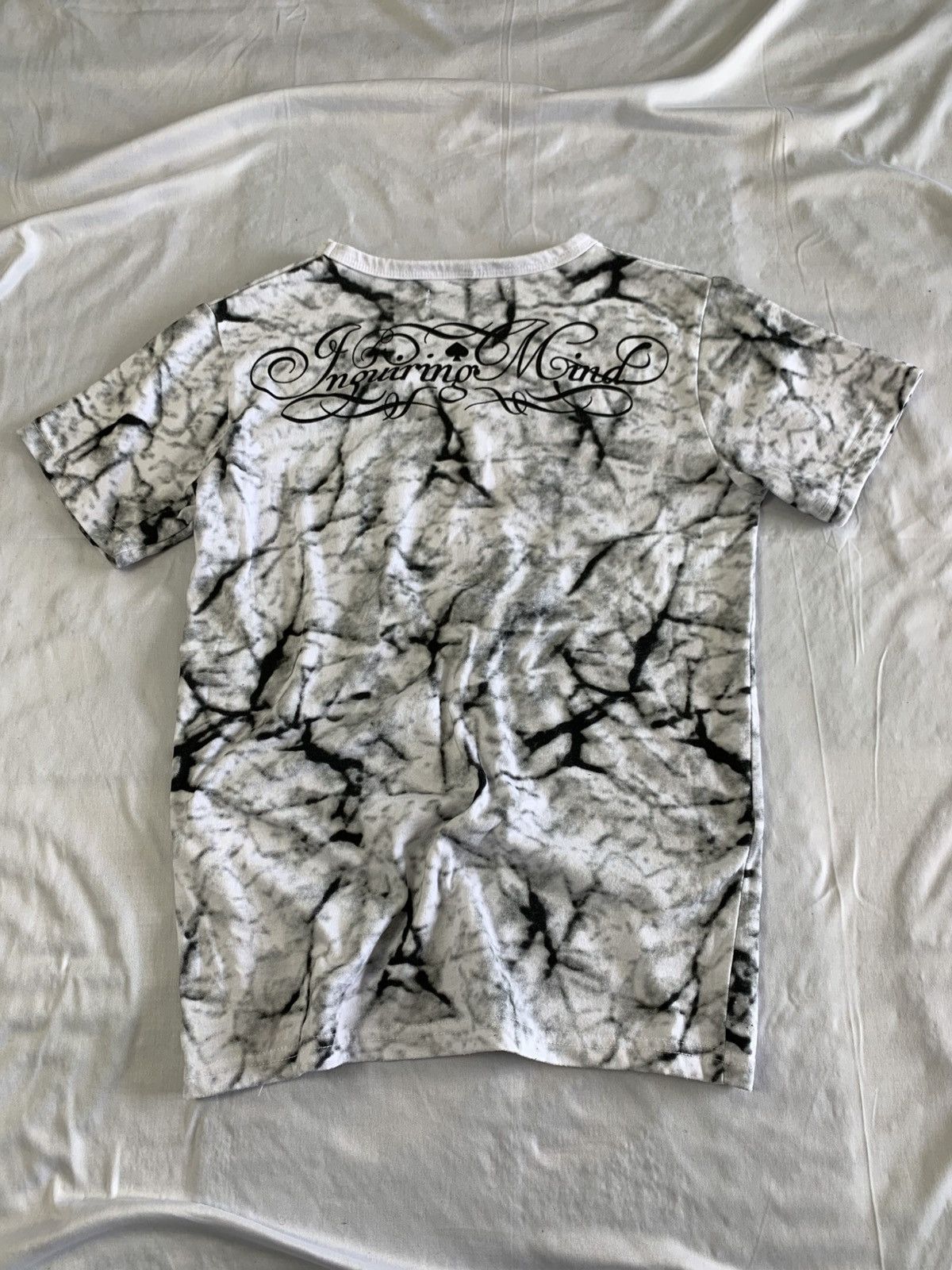 Japanese Brand 2000s poem tee wildlife japan vkei style era Size US S / EU 44-46 / 1 - 7 Thumbnail