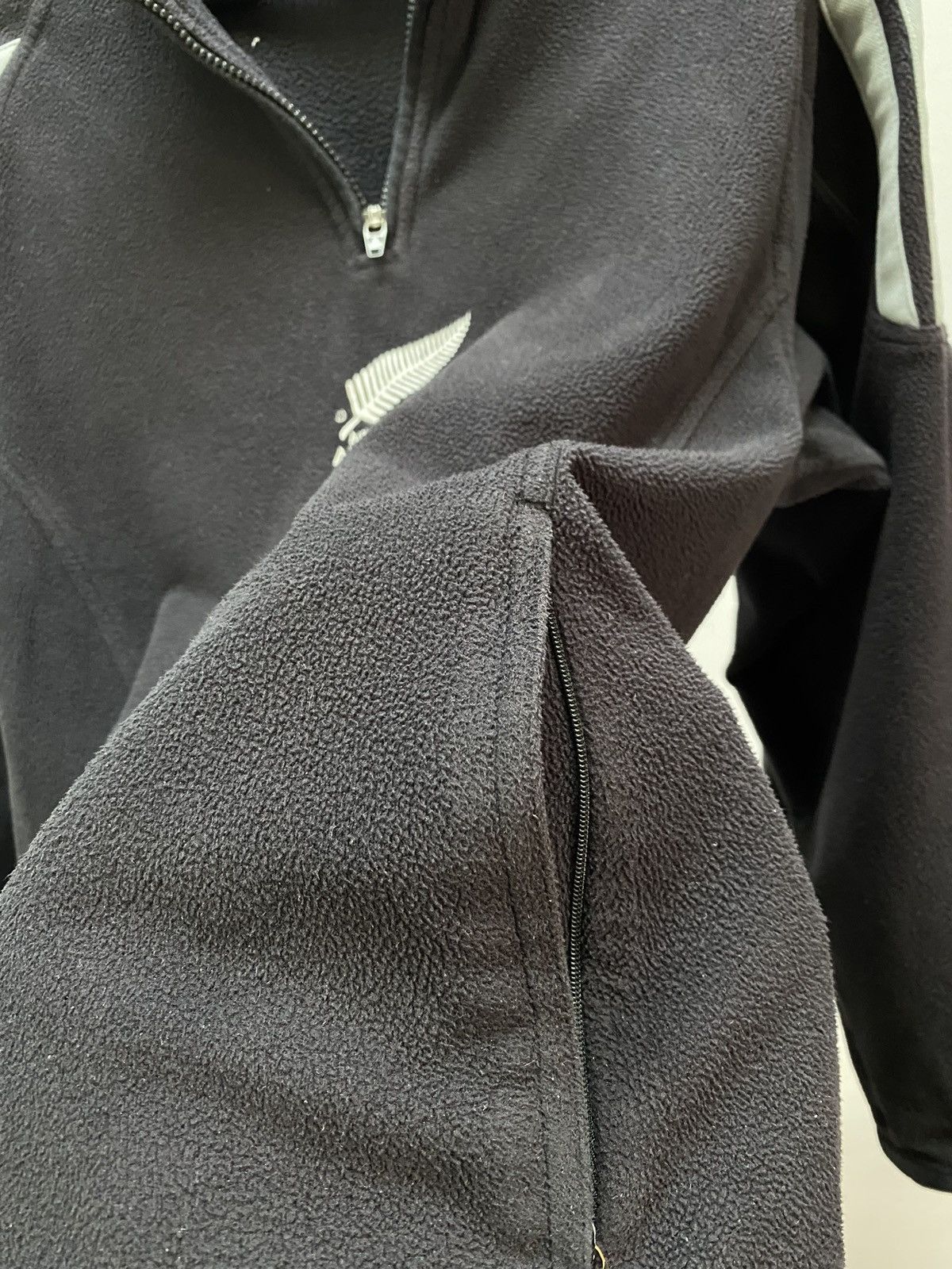 Adidas × New Zealand Outback × Vintage Vintage New Zealand All Blacks And Rugby Fleece Sweater Size US S / EU 44-46 / 1 - 9 Thumbnail