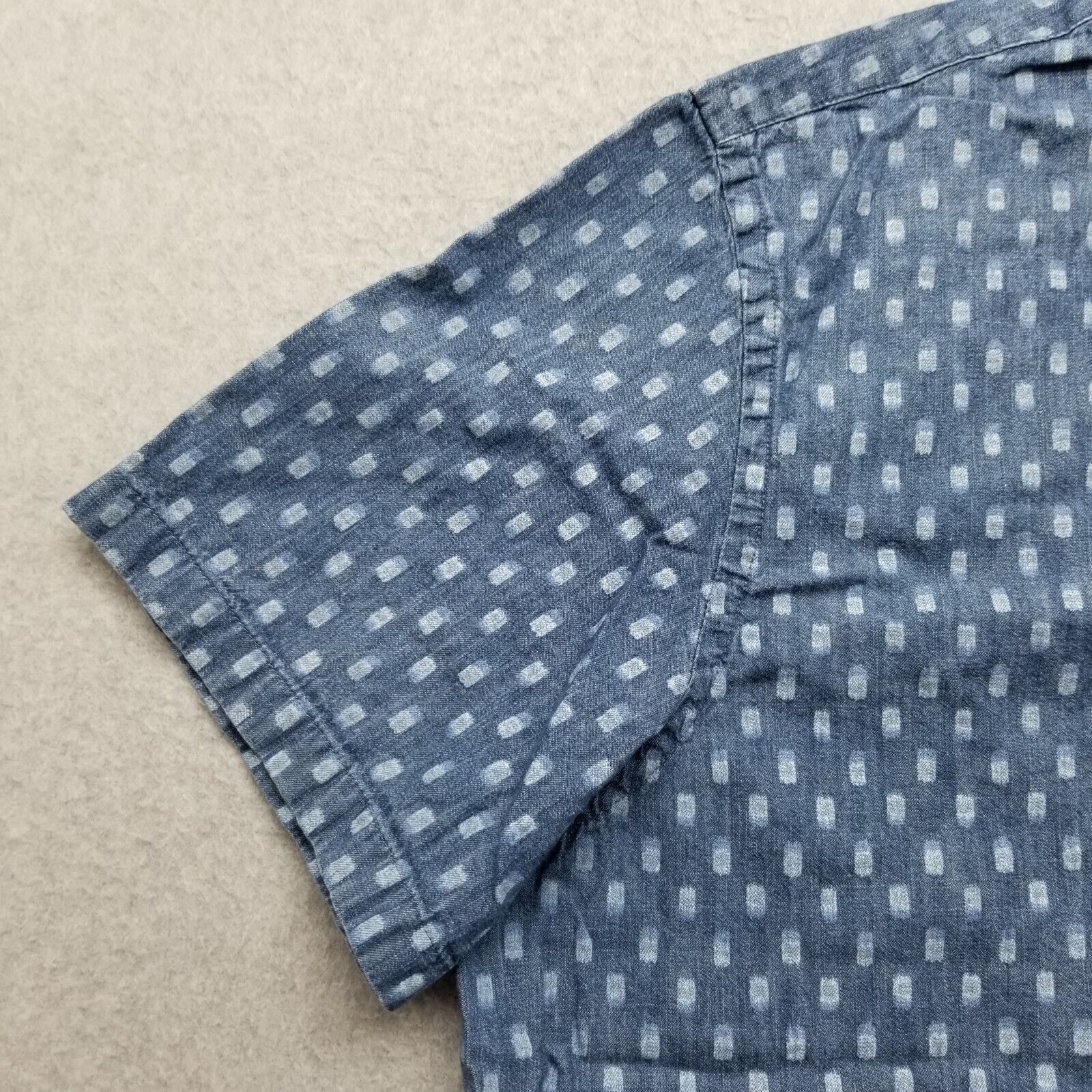 Old Navy Old Navy Shirt Mens 2XL Blue Button Up Short Sleeve Pocket Size US XXL / EU 58 / 5 - 2 Thumbnail