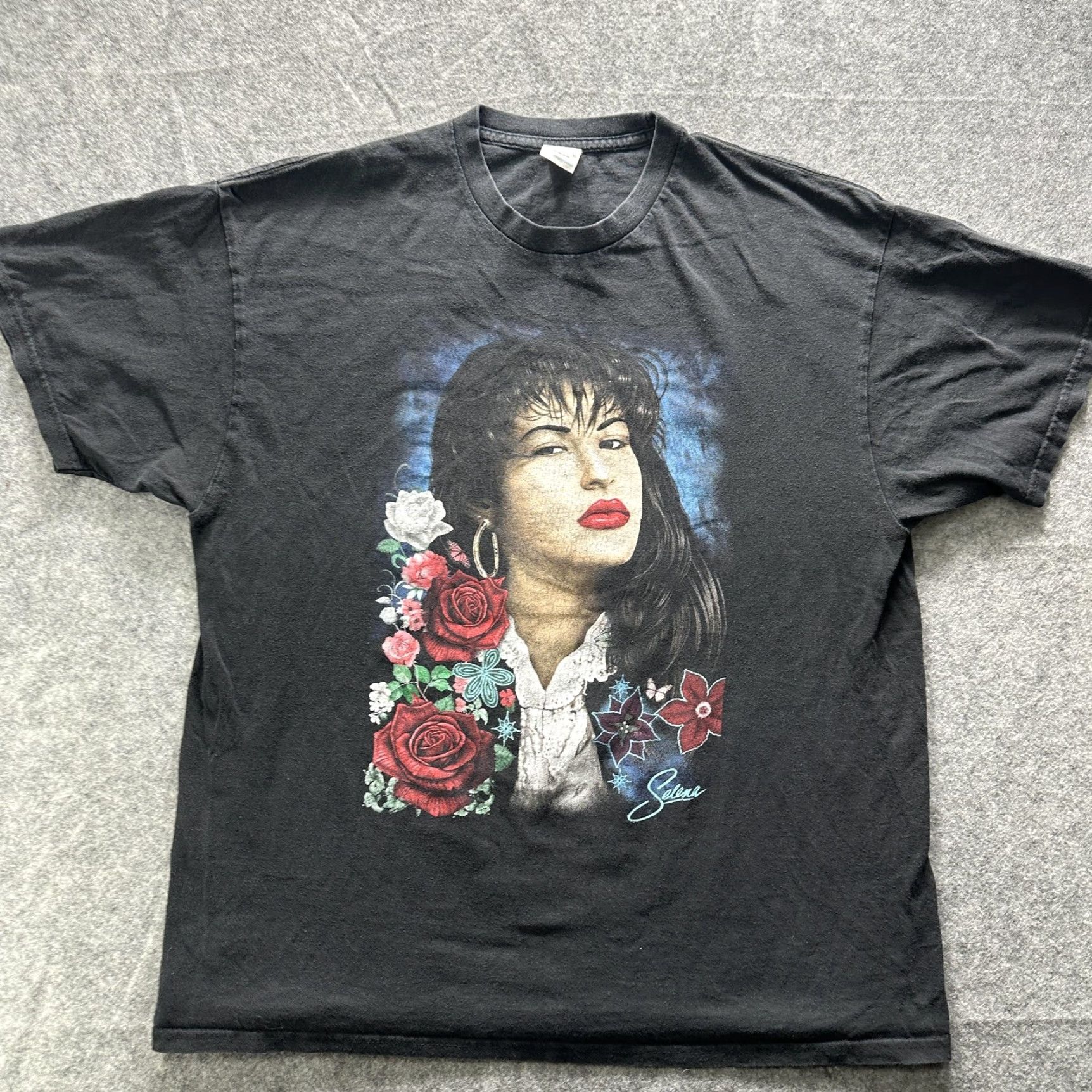 Other VINTAGE Selena Shirt Mens XL Black TeeStyled Floral Portrait Graphic 90s Size US XL / EU 56 / 4 - 2 Thumbnail