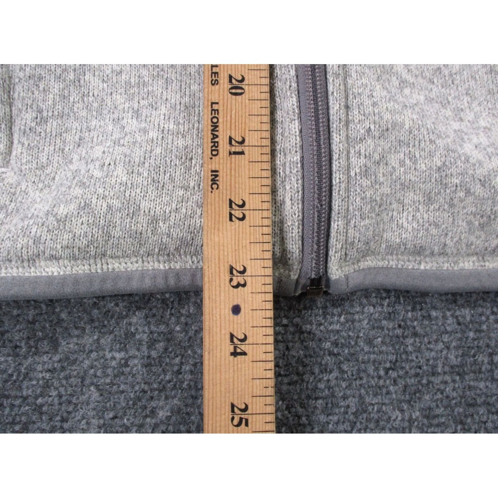Patagonia Patagonia Jacket Womens S Gray Fleece Windbreaker Zip Full Zip Pockets Outdoor 90s-Theme Mens Womens Girls Boys Size S / US 4 / IT 40 - 4 Thumbnail