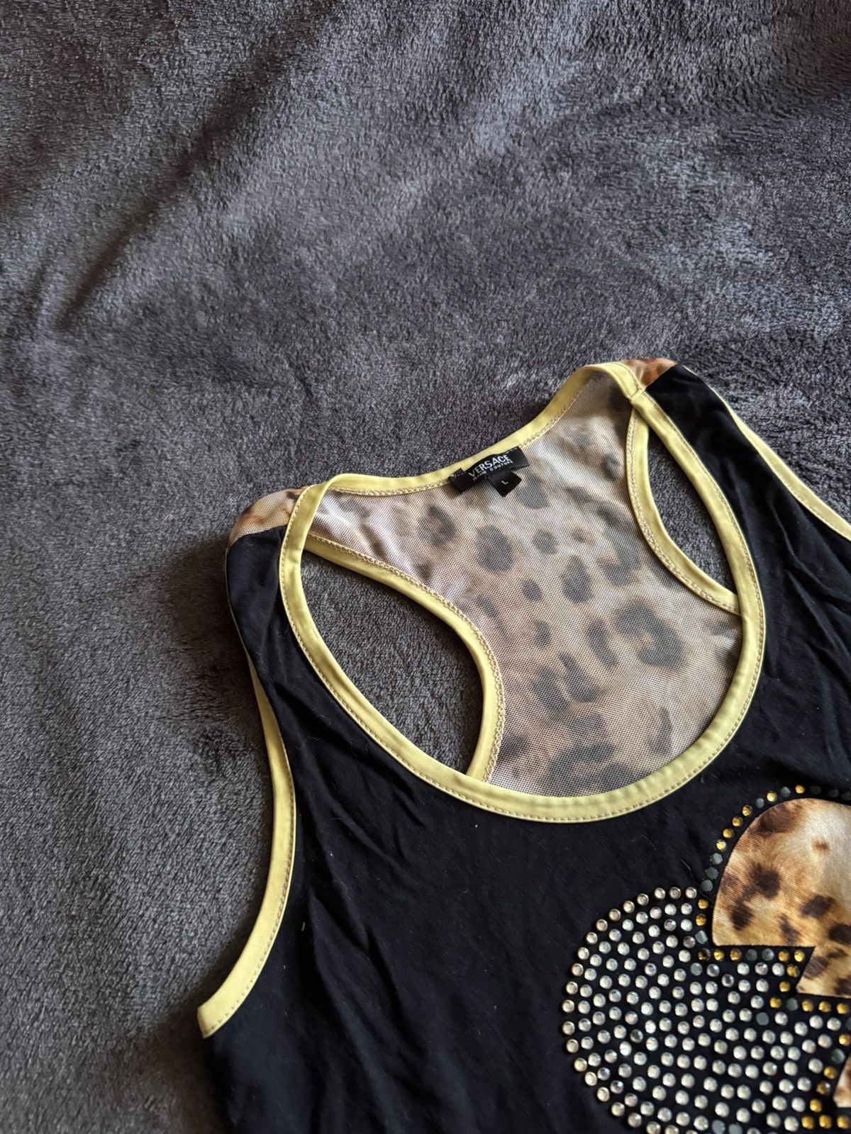 Versace Vintage Versace Tank Top mesh back tiger print Size L / US 10 / IT 46 - 2 Thumbnail