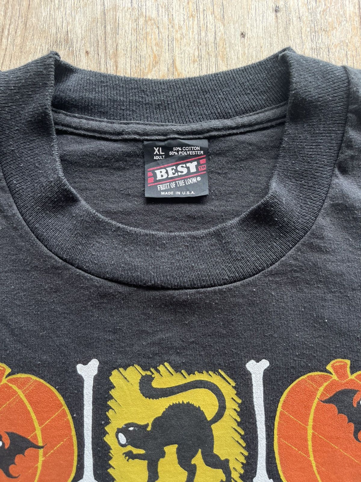 Vintage Vintage Happy Halloween Bat Cat Pumpkin skull Tshirt Size US XL / EU 56 / 4 - 4 Thumbnail