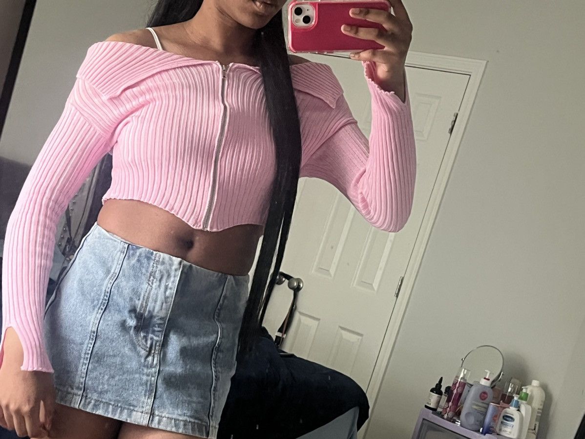 PrettyLittleThing Pink crop sweater Size M / US 6-8 / IT 42-44 - 1 Thumbnail