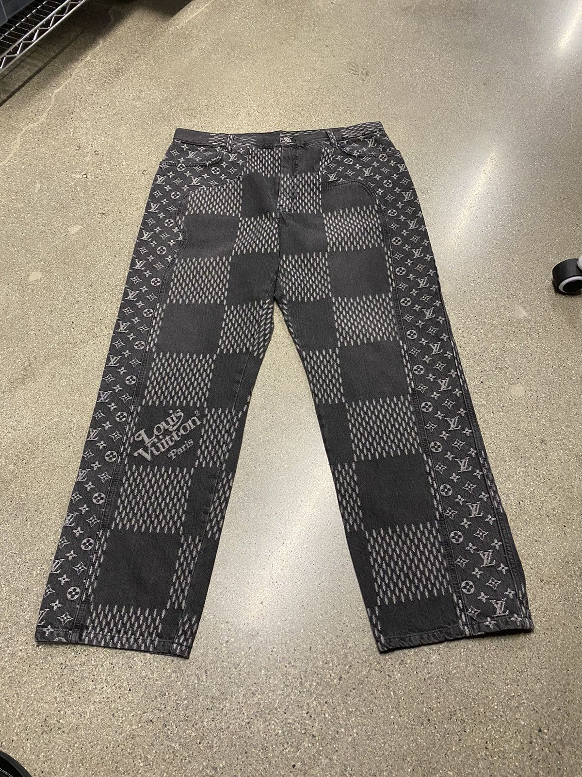 image of Louis Vuitton X Nigo Giant Damier Jeans in Grey, Men's (Size 38)