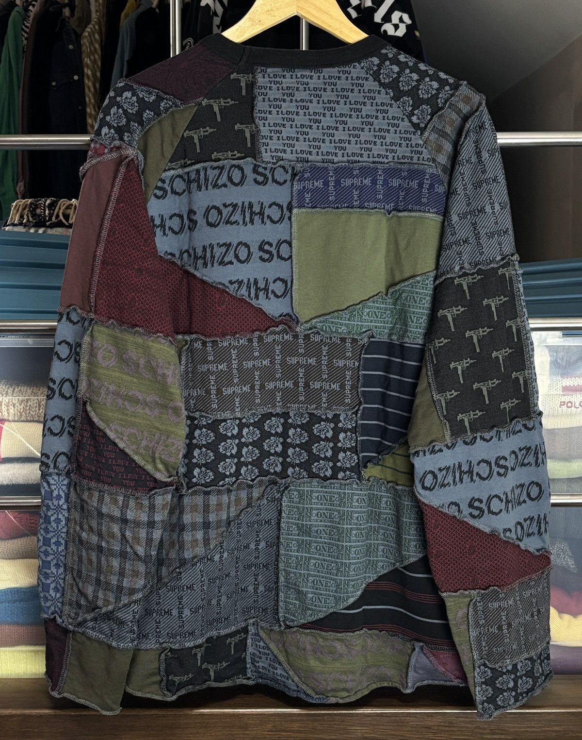 Supreme Supreme Patchwork Jacquard Avant Garde Vintage Sweatshirt Size US L / EU 52-54 / 3 - 5 Thumbnail
