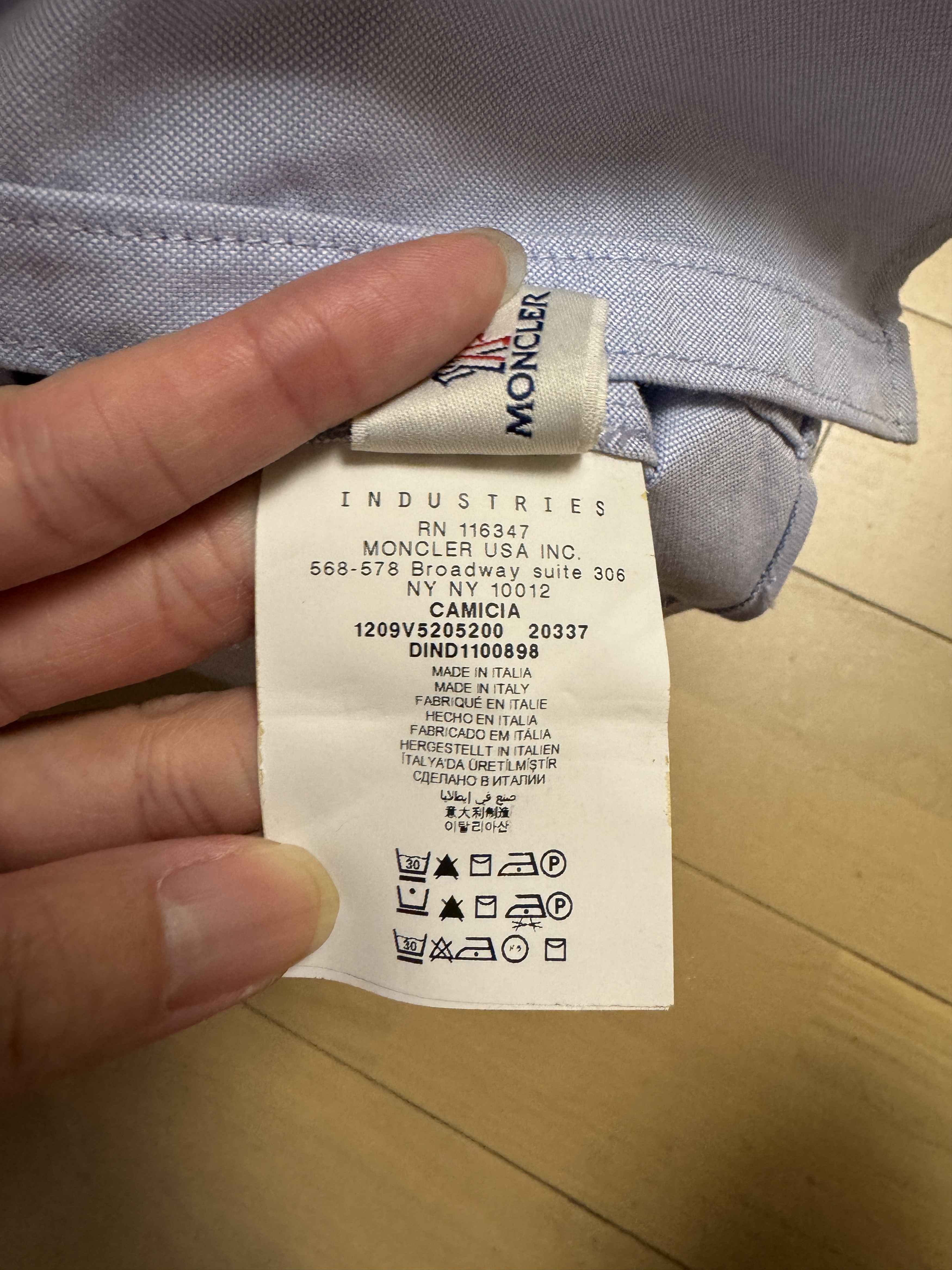 Moncler Moncler shirt with patchwork pocket Size US S / EU 44-46 / 1 - 5 Thumbnail