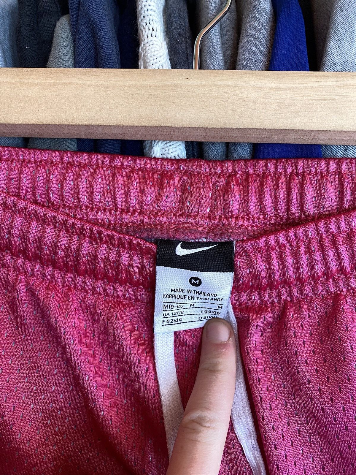 Nike VINTAGE NIKE PINK SHORTS Y2k sportswear Size 32" / US 10 / IT 46 - 3 Thumbnail