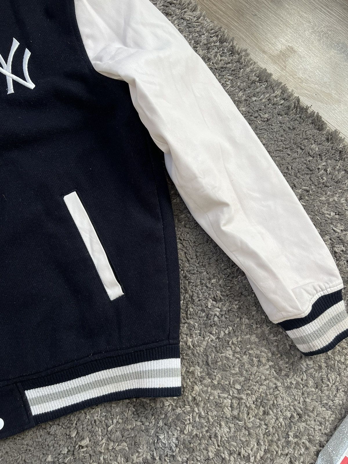 New Era × New York Yankees × Vintage Bomber new era New York Size US L / EU 52-54 / 3 - 3 Thumbnail