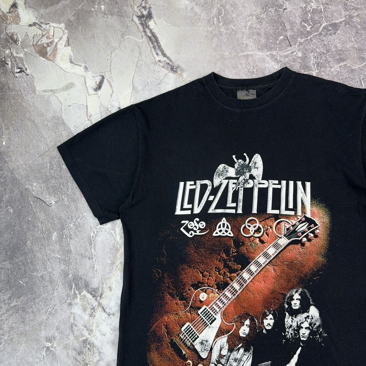 Band Tees × Led Zeppelin Vintage 00s Led Zeppelin T shirt Big Logo Zoso Rock Merch M Size US M / EU 48-50 / 2 - 9 Thumbnail