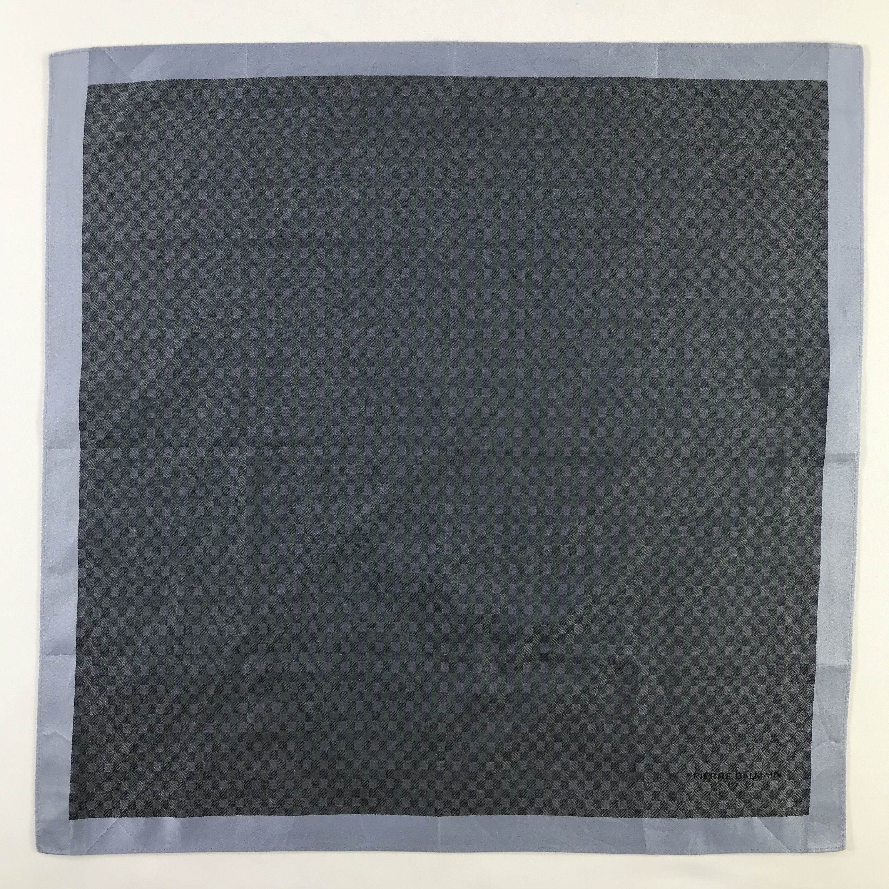 Pierre Balmain × Vintage Pierre Balmain Bandana / Handkerchief / Neckerchief - S423 Size ONE SIZE - 1 Thumbnail