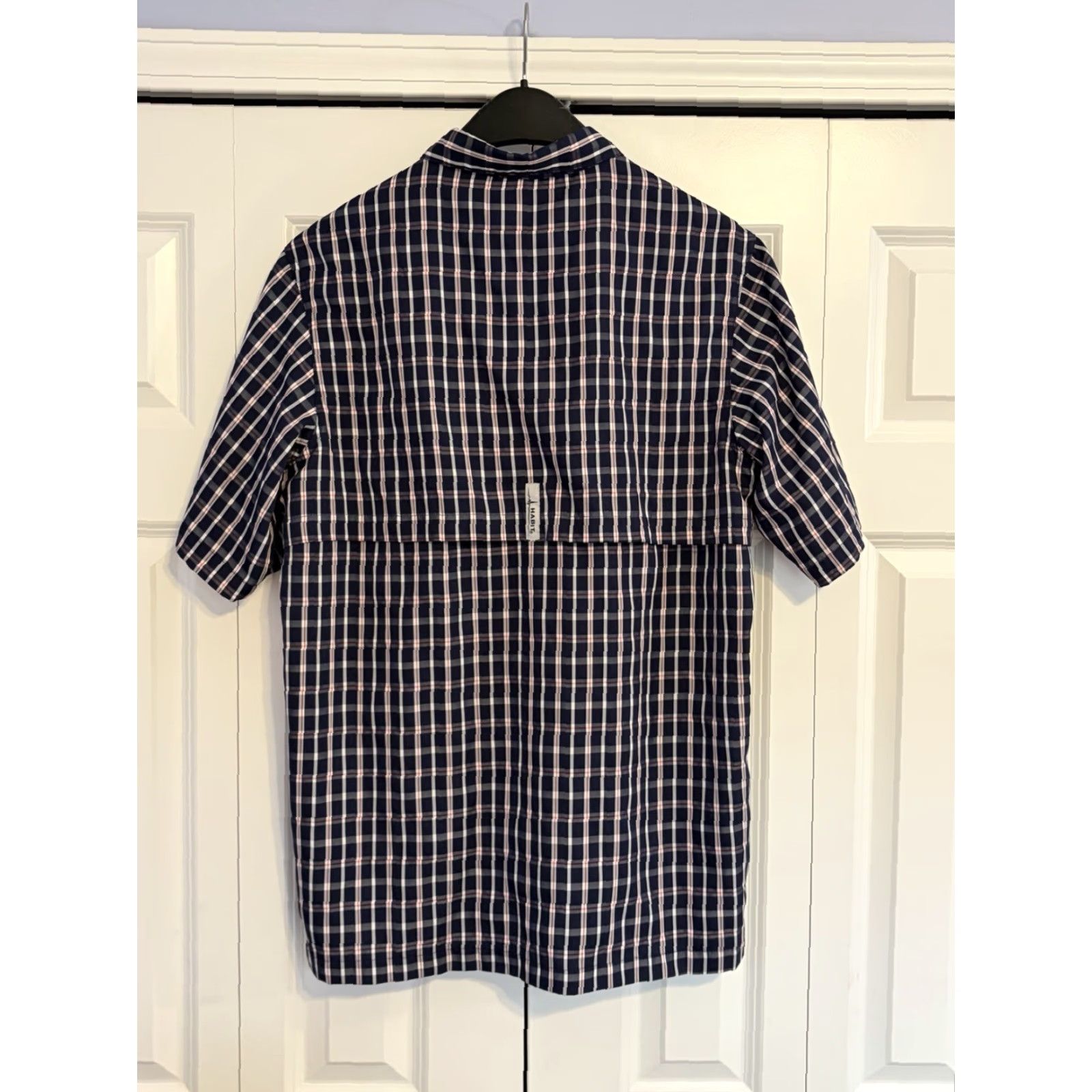 Habitat Habit Men's Button-Up Short Sleeve Vented Fishing Shirt UPF 40 sz Medium Blue Solid Pattern, Casual Outdoor Size US M / EU 48-50 / 2 - 2 Thumbnail