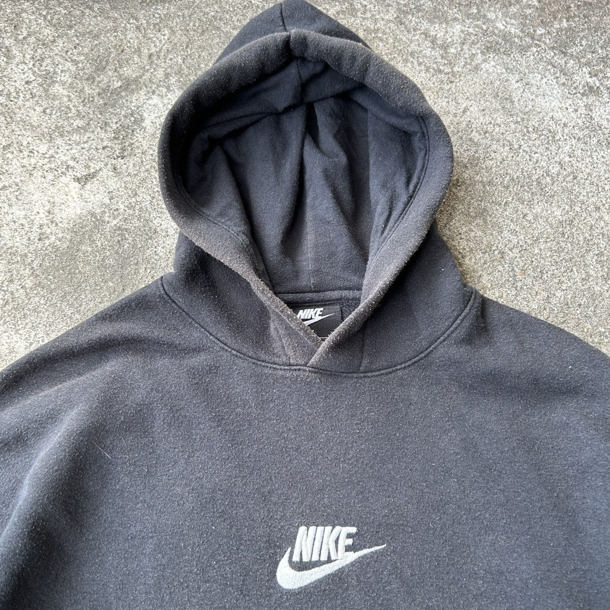Nike × Vintage Nike Hoodie center Black Fade Style Vintage Size US S / EU 44-46 / 1 - 3 Thumbnail