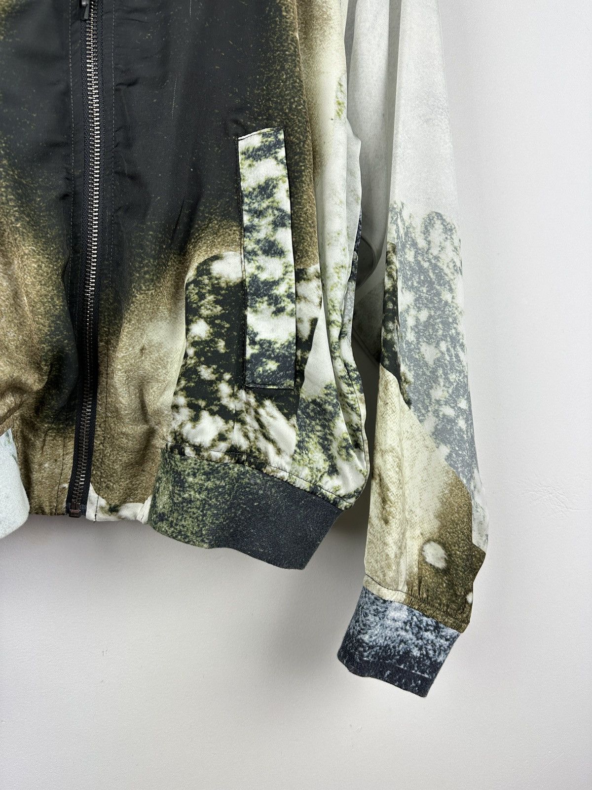 Diesel Diesel 3D Floral Print Track Light Bomber Jacket Size XS / US 0-2 / IT 36-38 - 4 Thumbnail