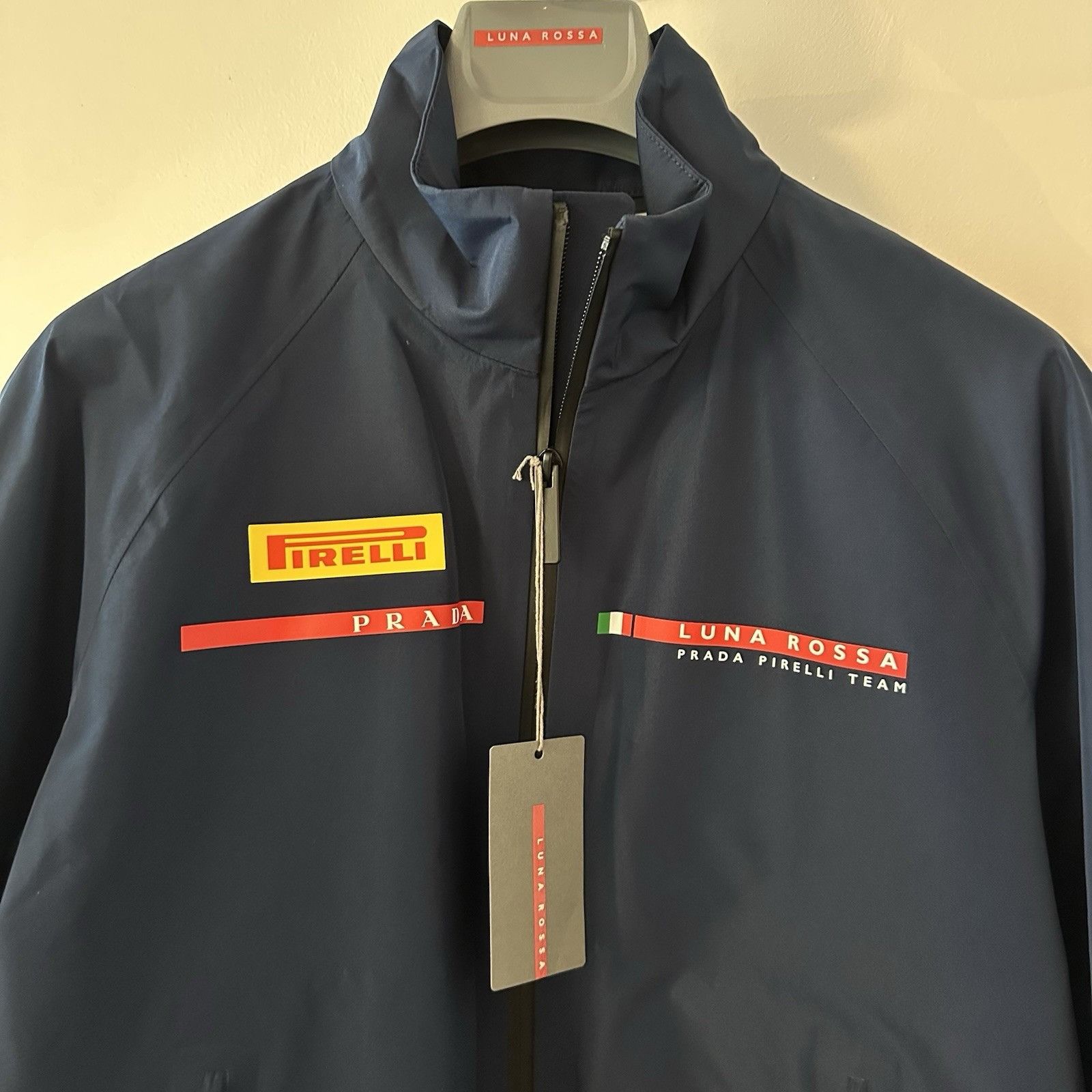 Prada NWT PRADA LUNA Rossa Pirelli Jacket Windbreaker Coat Nylon S Size M / US 6-8 / IT 42-44 - 4 Thumbnail