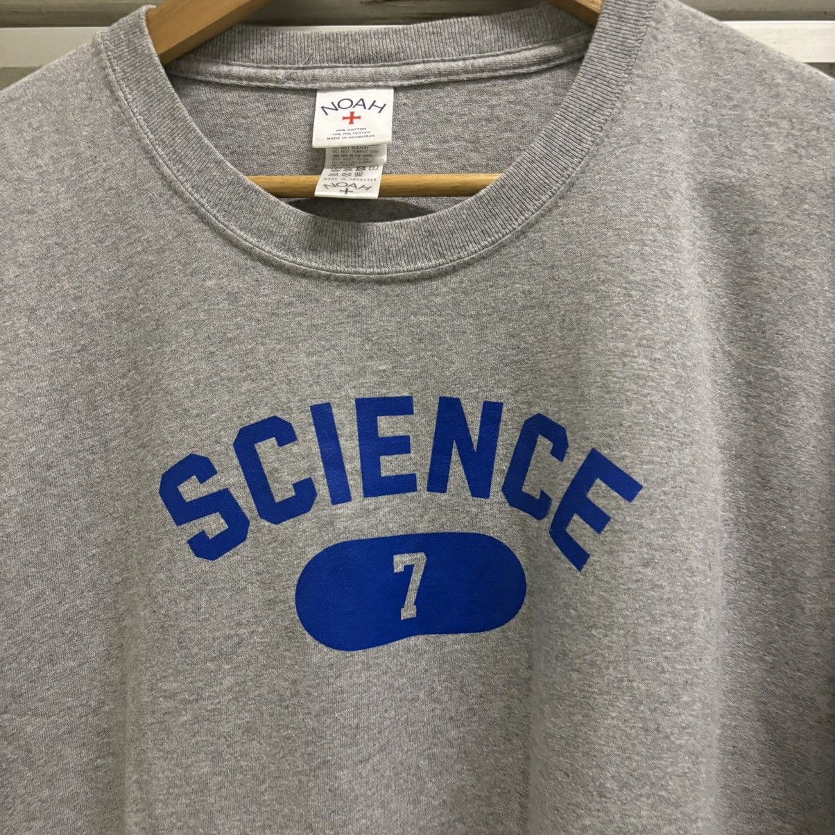 Noah Noah “Science 7” Graphic Tee Size US L / EU 52-54 / 3 - 2 Thumbnail