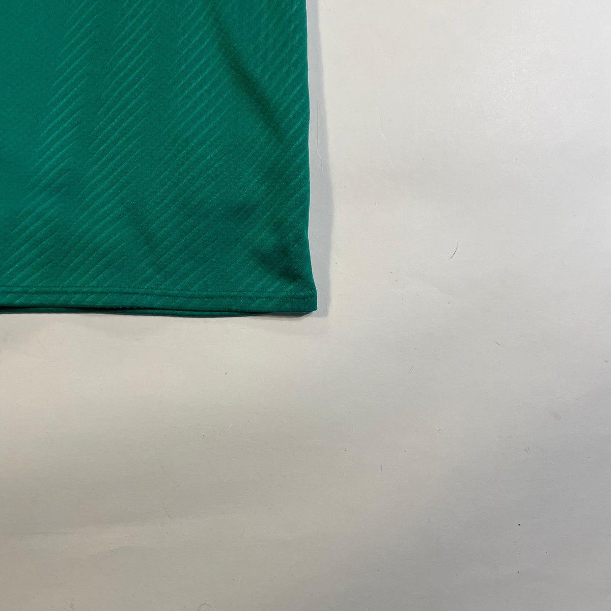 Canterbury of New Zealand Green Canterbury Ireland rugby jersey shirt tee sportswear Size US M / EU 48-50 / 2 - 4 Thumbnail
