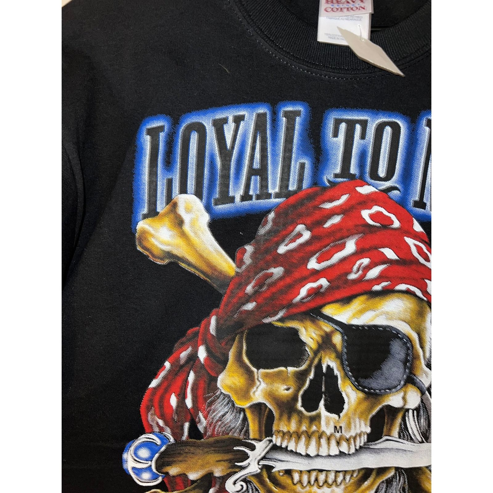 Gildan Vintage Pirate Shirt Loyal To None Pirate Knife Tee Medium Size US M / EU 48-50 / 2 - 4 Thumbnail