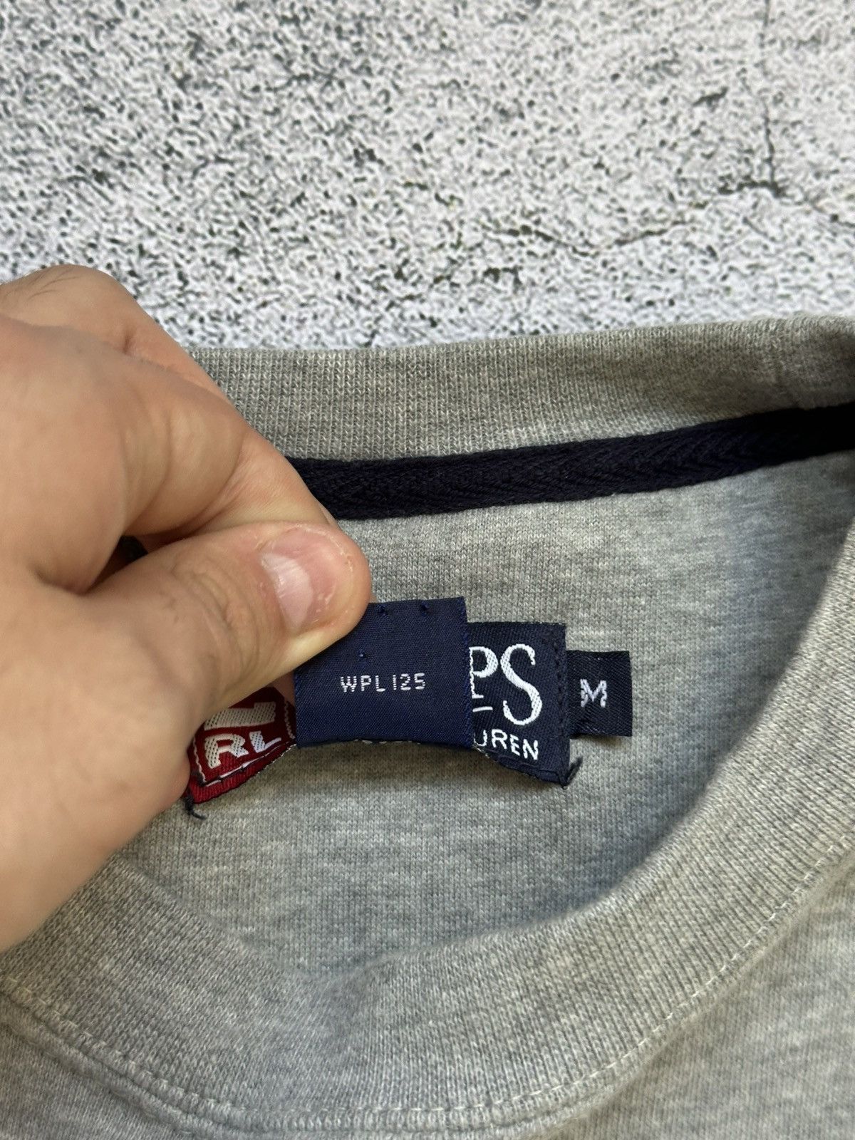 Chaps Ralph Lauren Vintage Chaps Ralph Lauren Sweatshirt Big Logo Centre Gray Size US M / EU 48-50 / 2 - 8 Thumbnail