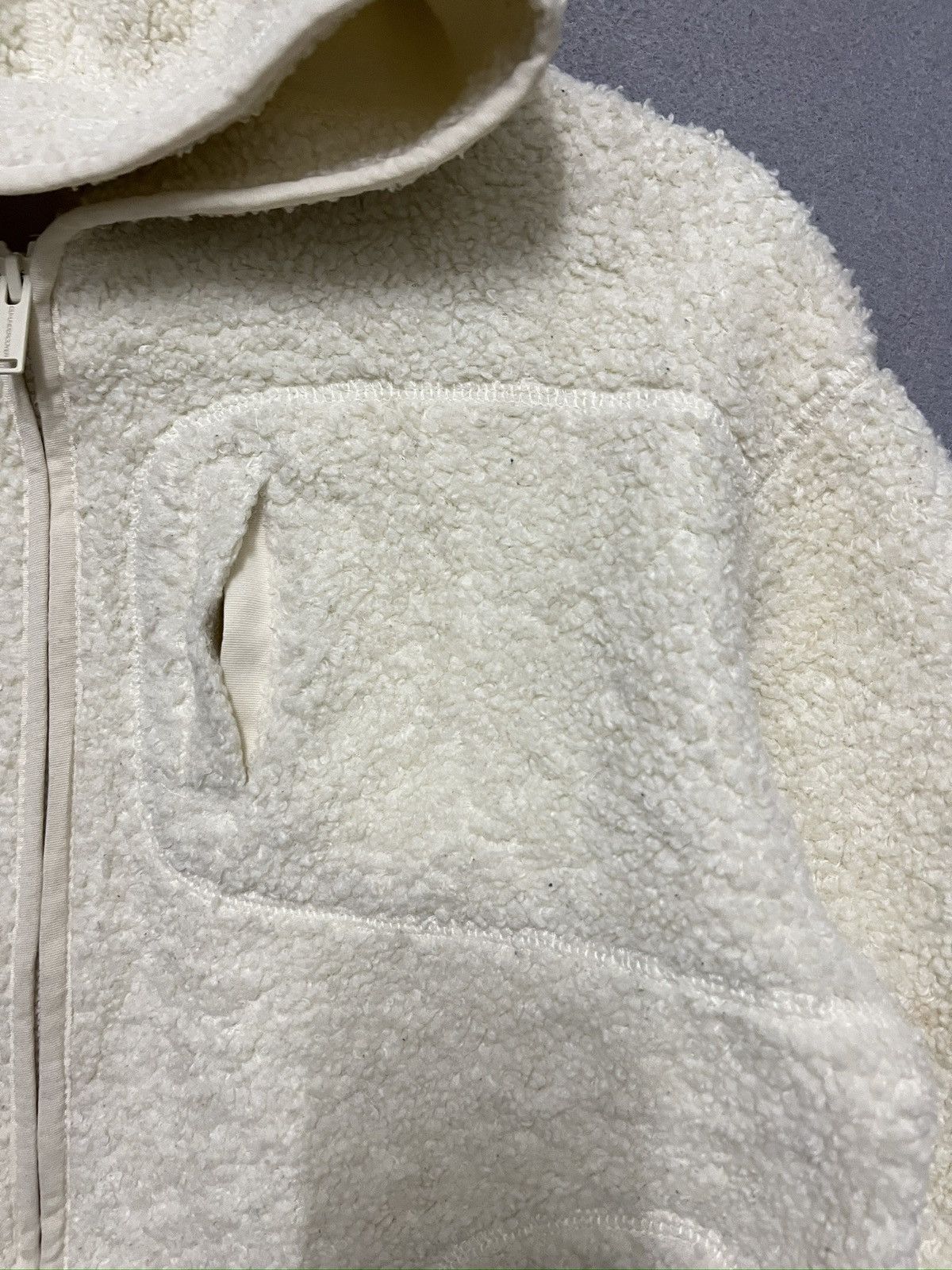 GU × Undercover 342. GU x Undercover fleece children jacket Size US XXS / EU 40 - 6 Thumbnail