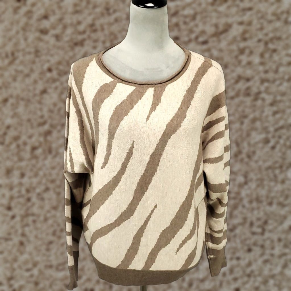 Vintage Tahari Wool Blend Womens Sweater Large Tan Beige Animal Zebra Print Pullover Size L / US 10 / IT 46 - 1 Thumbnail
