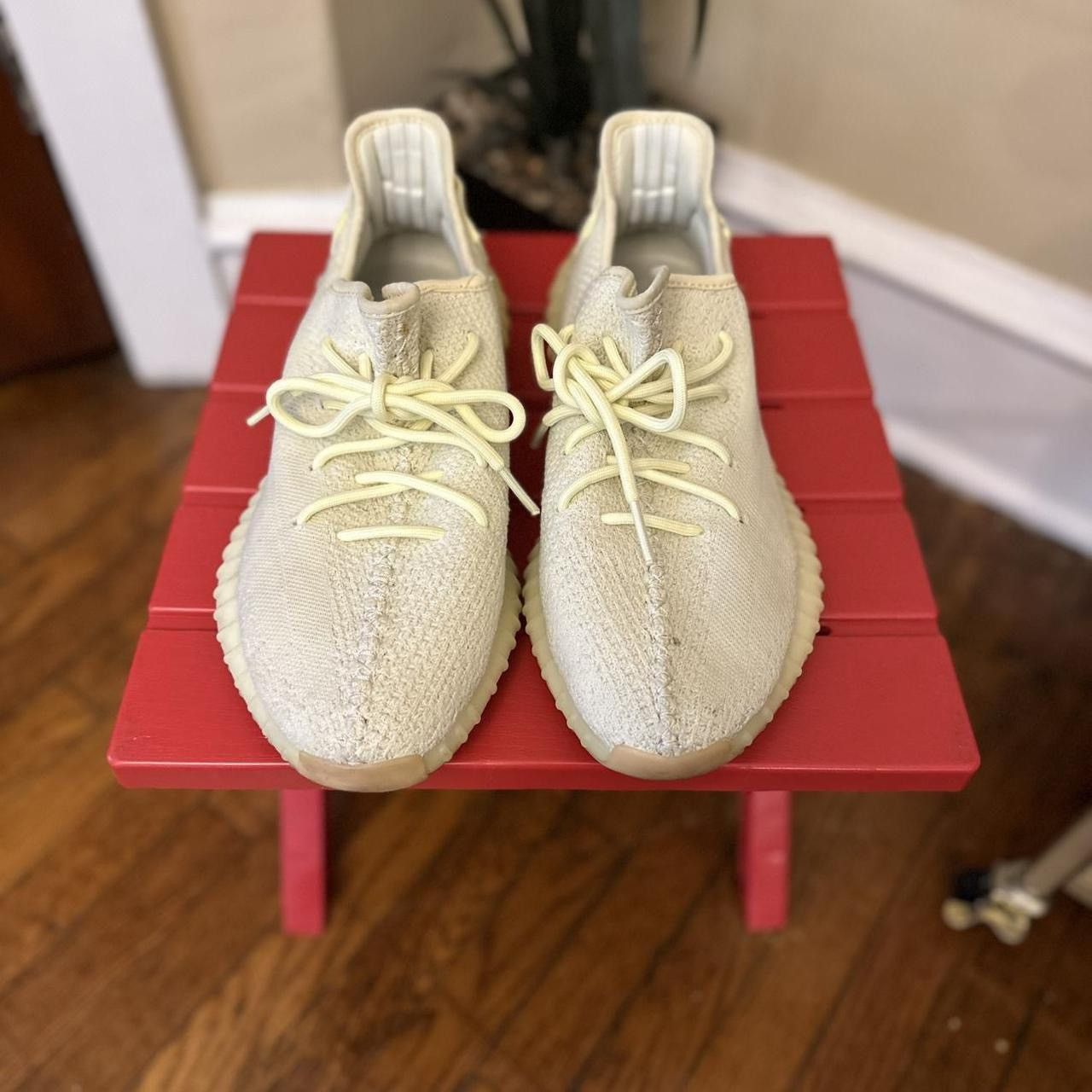 Yeezy YEEZY BOOST 350 V2 BUTTER Men's Sneakers Size US 11 / EU 44 - 2 Thumbnail