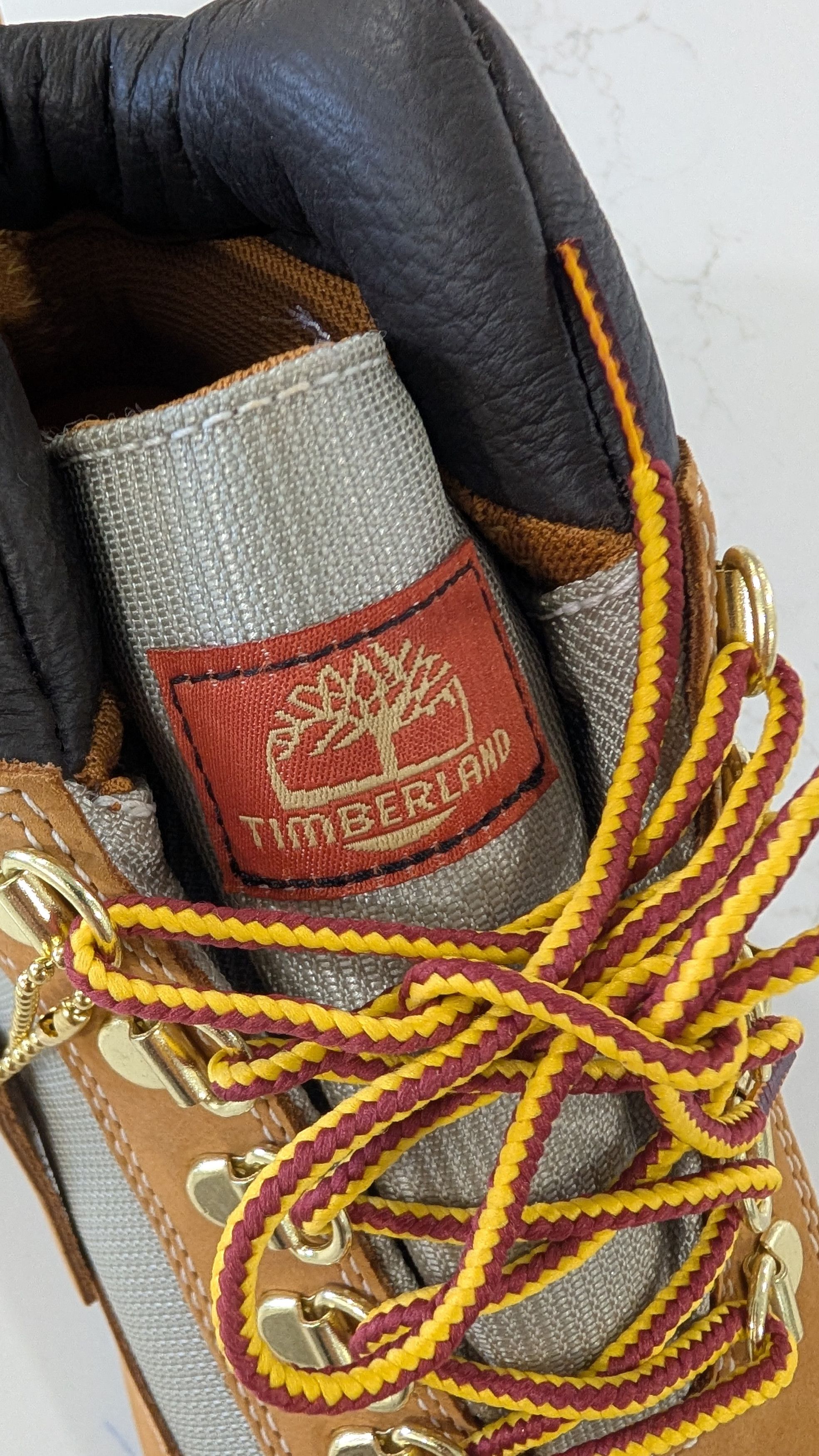 Timberland Timberland Men's 6" Waterproof Field Boot Wheat Nubuck 9 Size US 9 / EU 42 - 11 Thumbnail