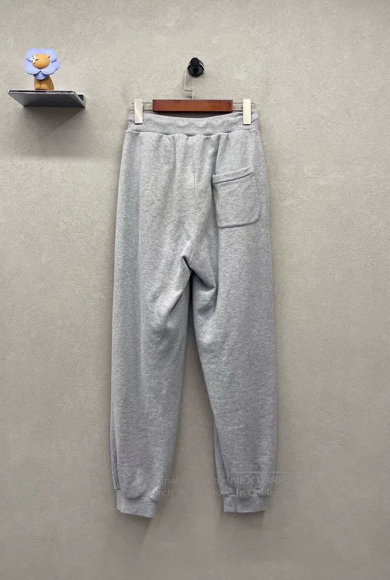 Louis Vuitton Louis Vuitton size xs Gray drawstring sweatpants Size US 28 / EU 44 - 2 Thumbnail
