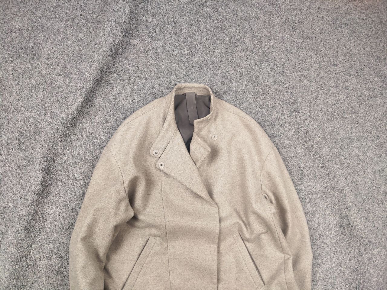 Brunello Cucinelli Brunello Cucinelli Wool Cashmere Blend Beige Coat Mid Jacket Size M / US 6-8 / IT 42-44 - 2 Thumbnail