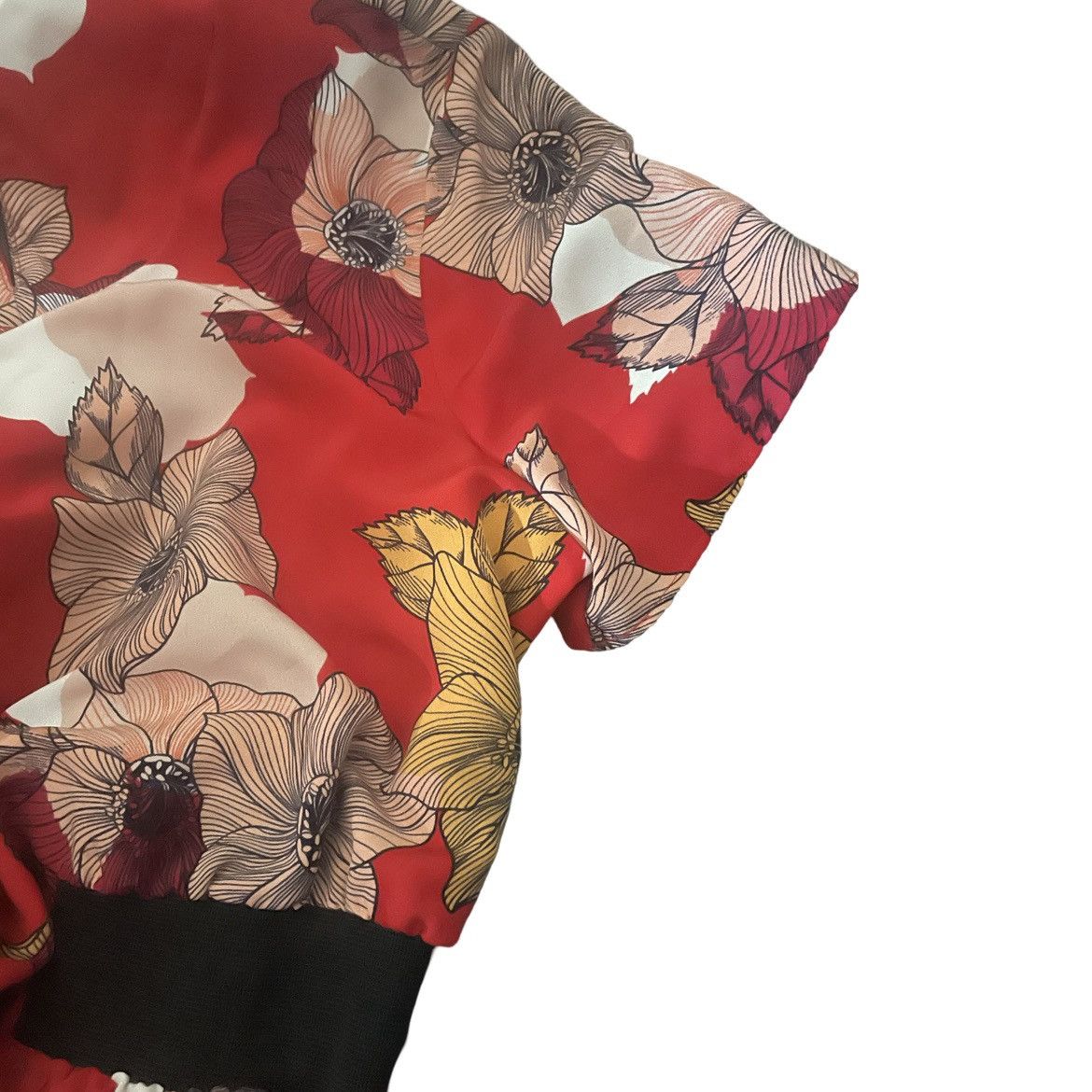 Designer Vibrant red mini dress with floral print. Size M / US 6-8 / IT 42-44 - 3 Thumbnail