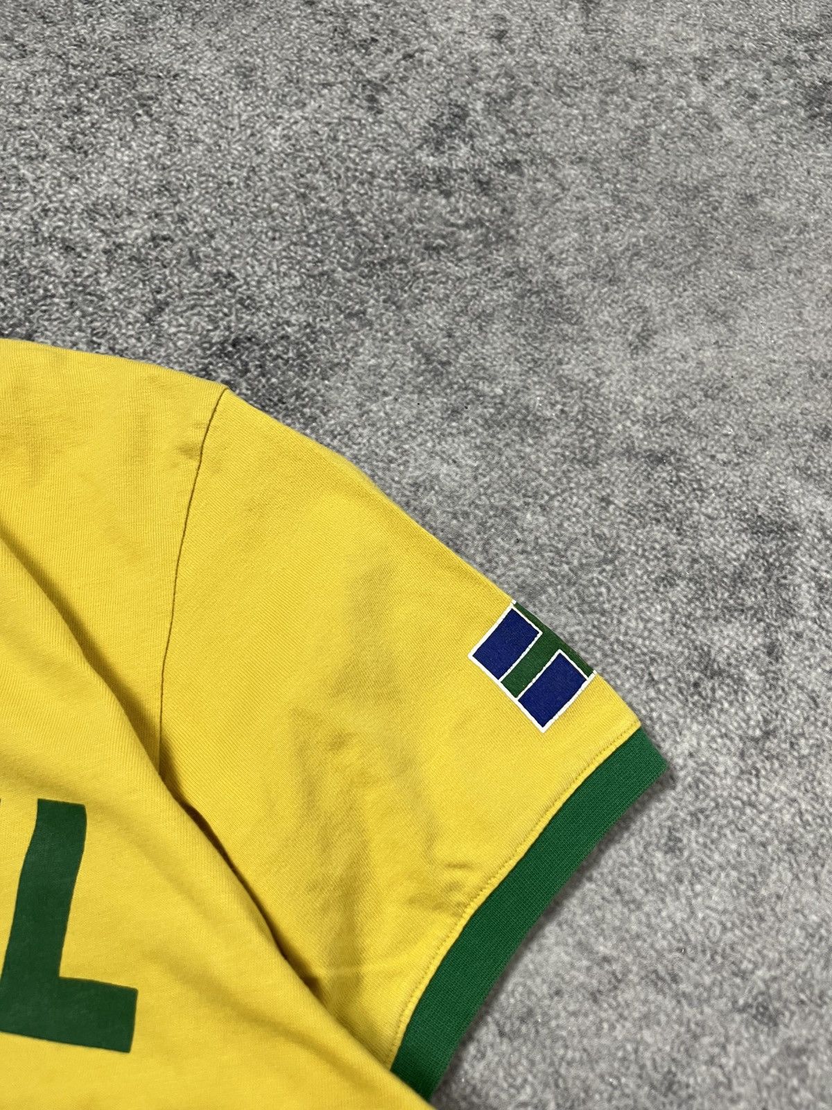 Hysteric Glamour 🔥00’S HYSTERIC GLAMOUR VIBE BRAZIL T SHIRT TEE NIKE TYPE Size US M / EU 48-50 / 2 - 10 Thumbnail