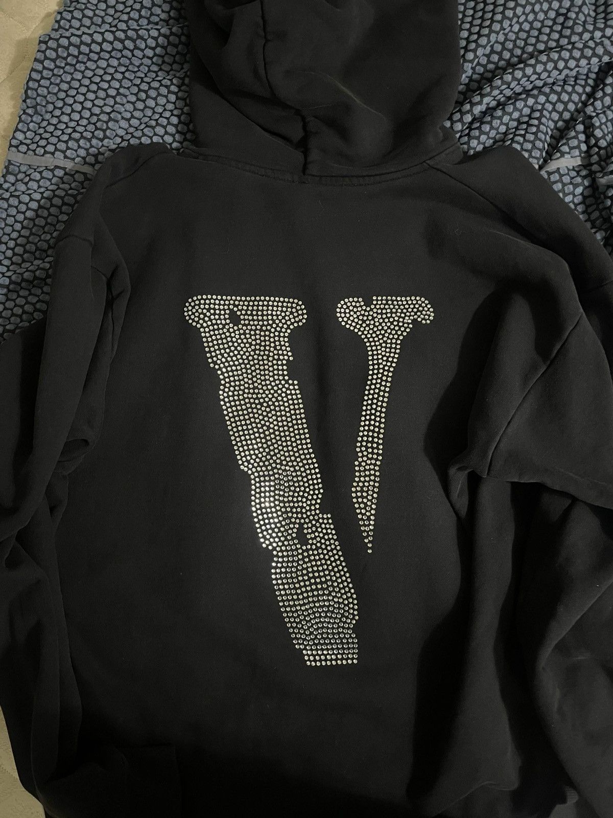 Vlone Vlone rhinestone staple hoodie Size US M / EU 48-50 / 2 - 3 Thumbnail