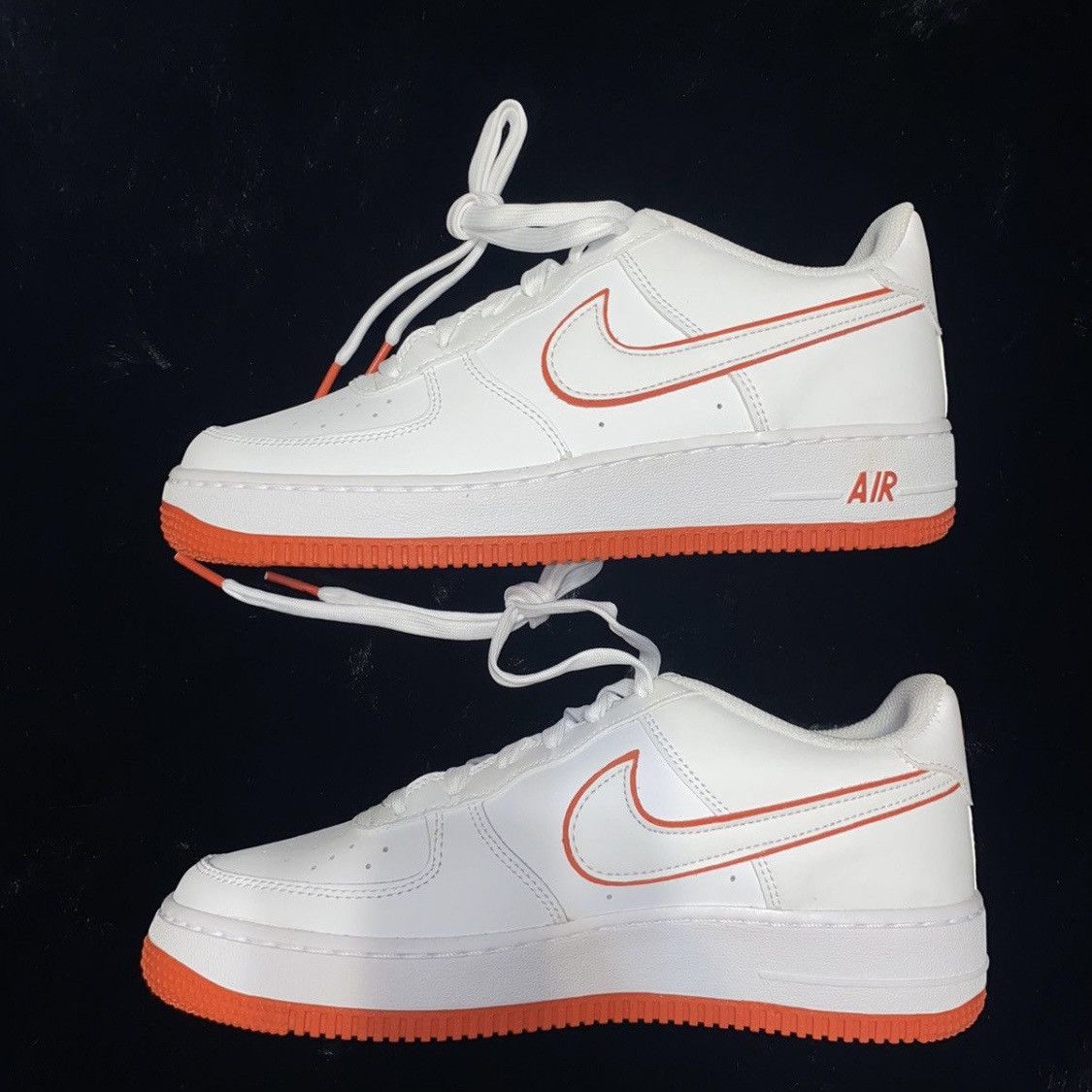 Nike AIR FORCE 1(GS) RED/WHITE Size US 6.5 / EU 39-40 - 9 Thumbnail