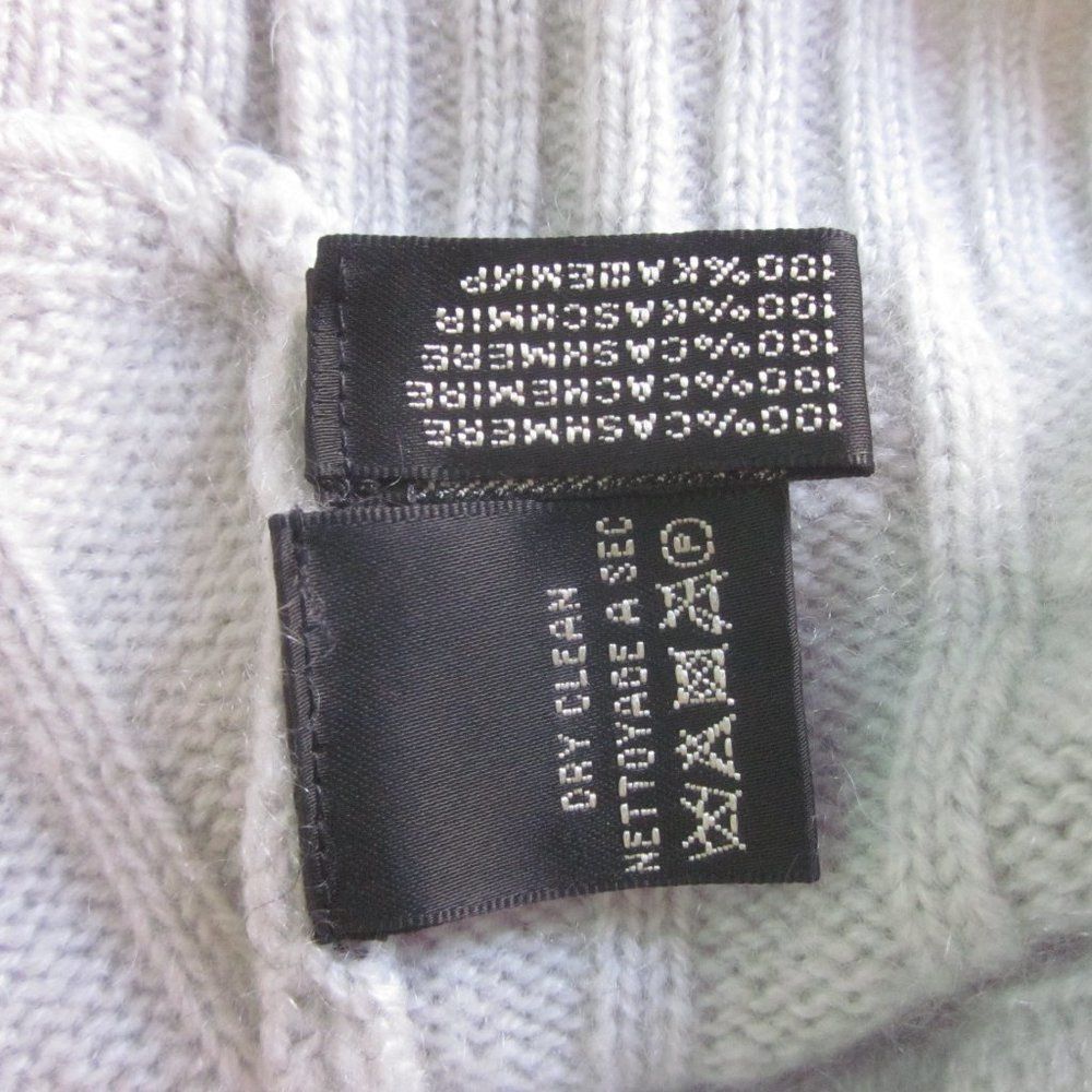 Ralph Lauren Black Label Ralph Lauren Black Label Cabled V-Neck Pullover Slim Fit Si Size S / US 4 / IT 40 - 6 Thumbnail
