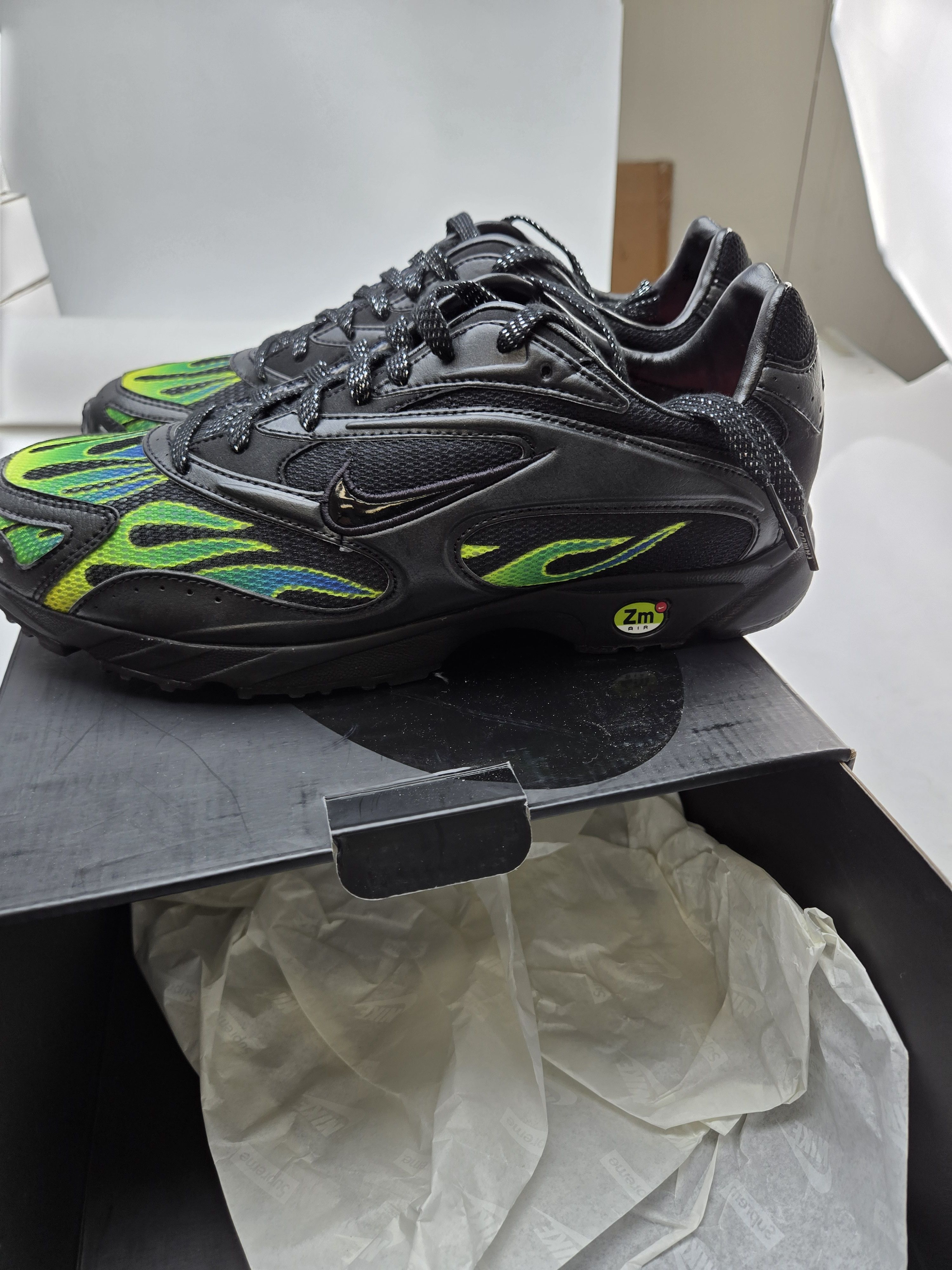 Nike Nike Zoom Streak Spectrum Plus x Supreme Black Size US 9.5 / EU 42-43 - 2 Thumbnail