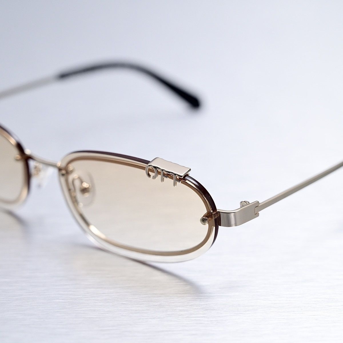 Off-White OFF WHITE MIAMI GOLD GRADIENT BROWN SUNGLASSES Size ONE SIZE - 3 Thumbnail