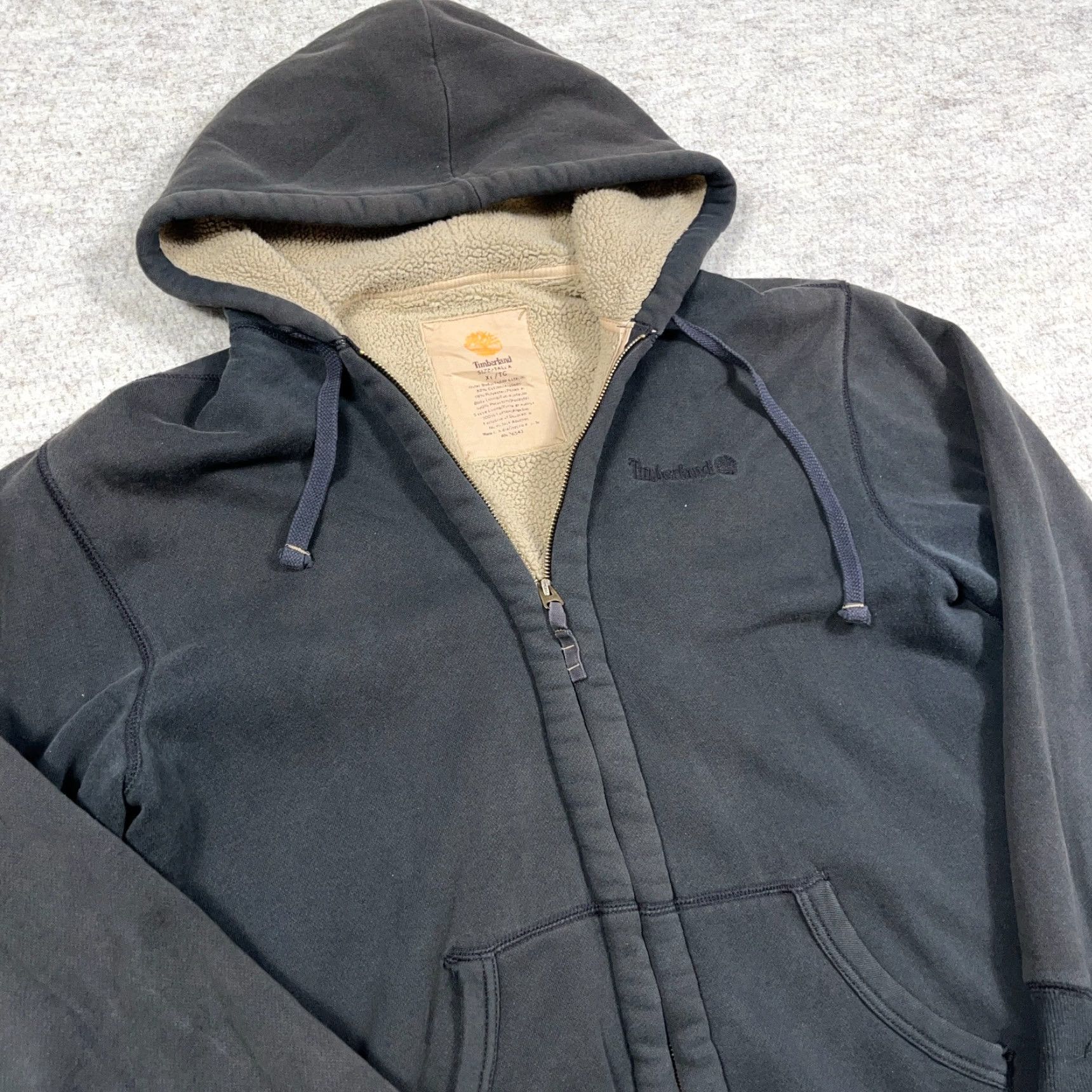 Timberland VINTAGE Timberland Hoodie Men XL Black Full Zip Sherpa Lined Jacket Sun Faded Size US XL / EU 56 / 4 - 7 Thumbnail
