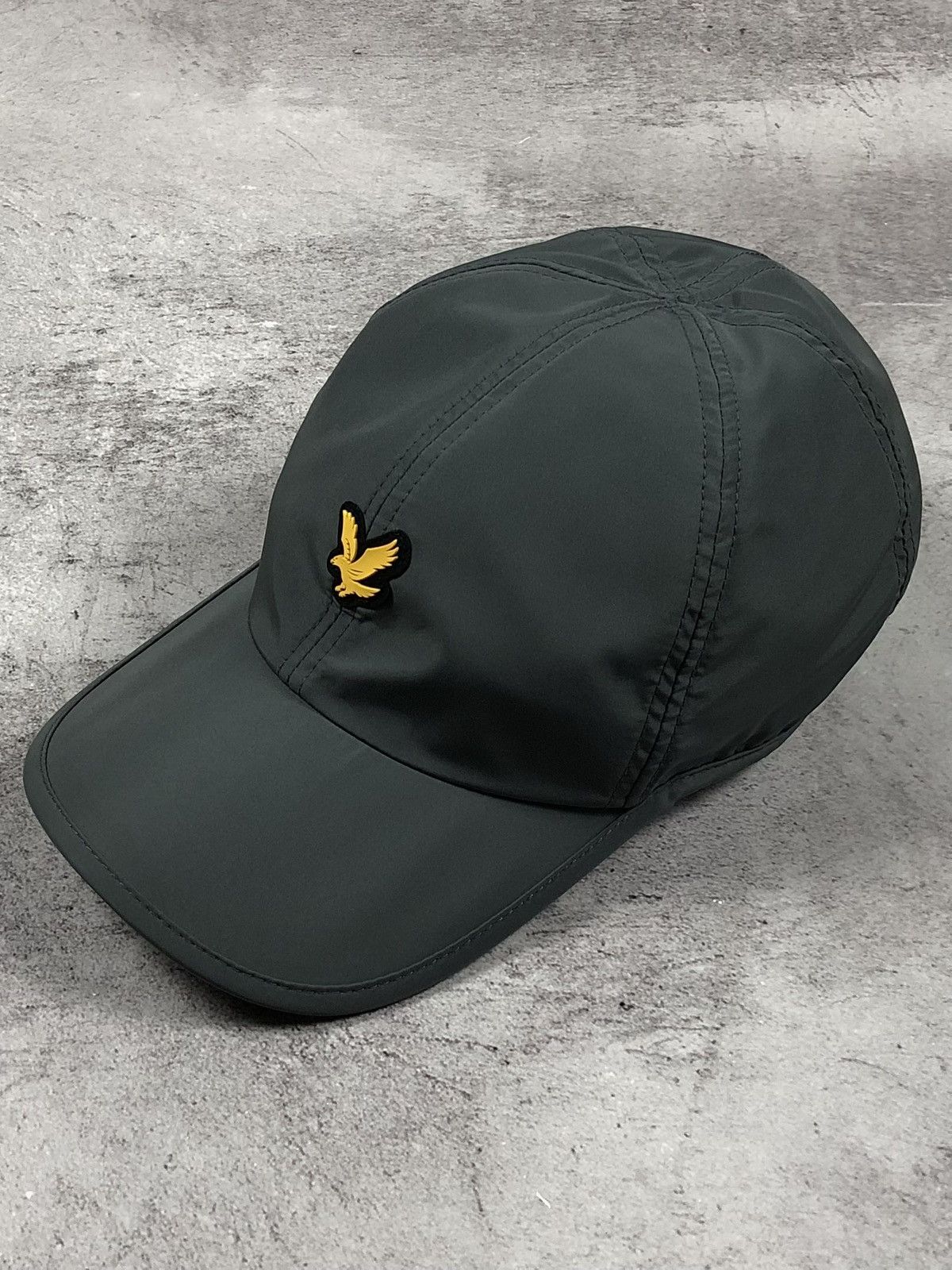 Lyle & Scott Lyle & Scott Tech Golden Eagle Logo Nylon Polyester Grey Cap Size ONE SIZE - 1 Thumbnail