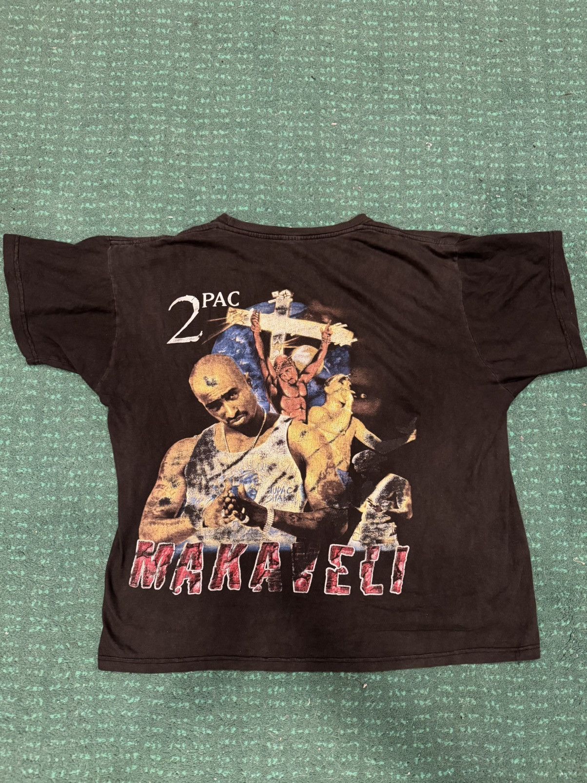 Vintage CRAZY RARE VINTAGE “MAKAVELI” 2PAC Jesus Christ tee L/XL Size US XL / EU 56 / 4 - 7 Thumbnail
